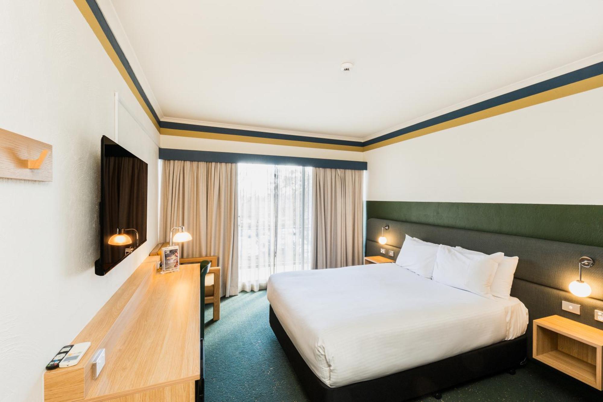 Standard Queen Room with Two Queen Beds