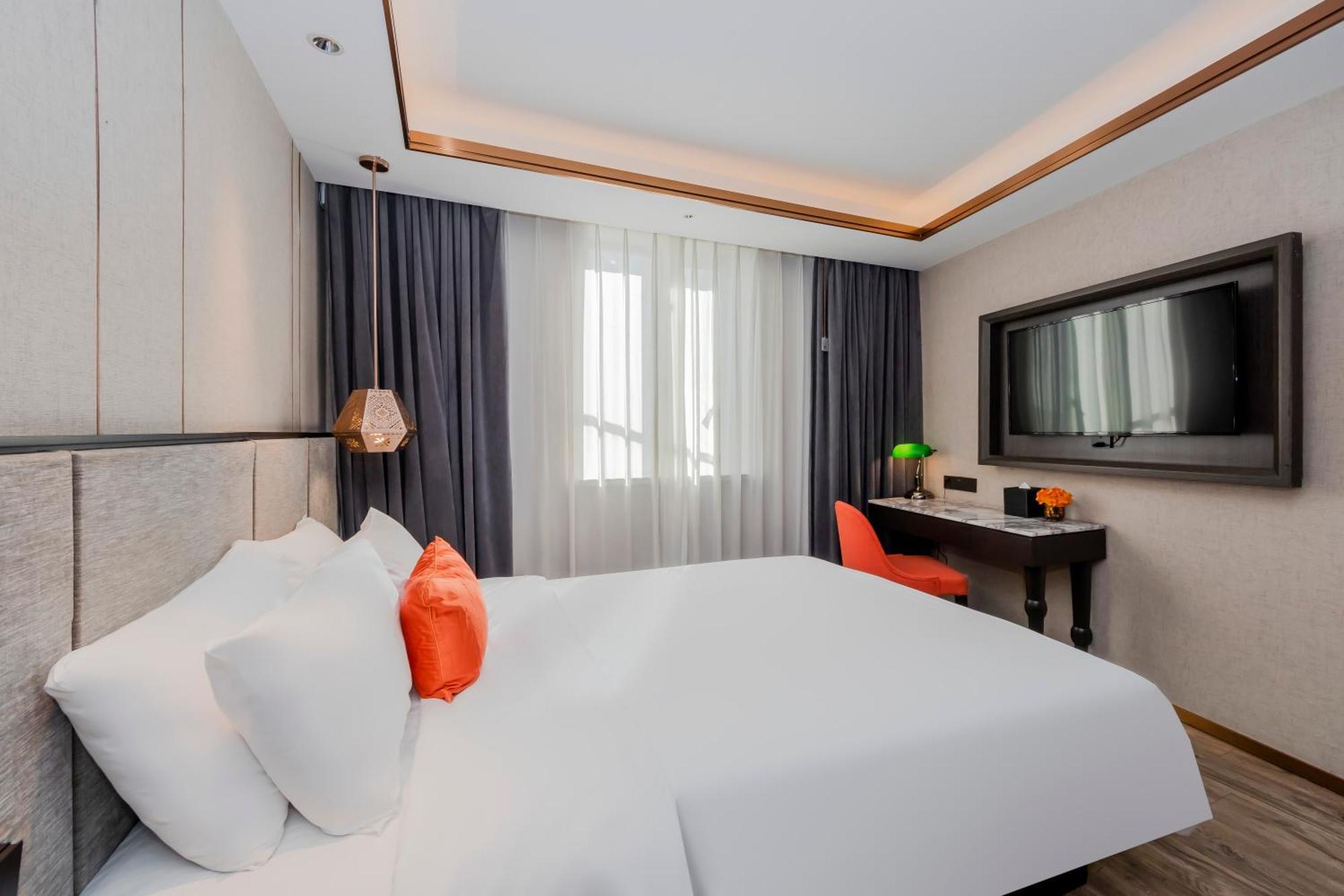 King Room