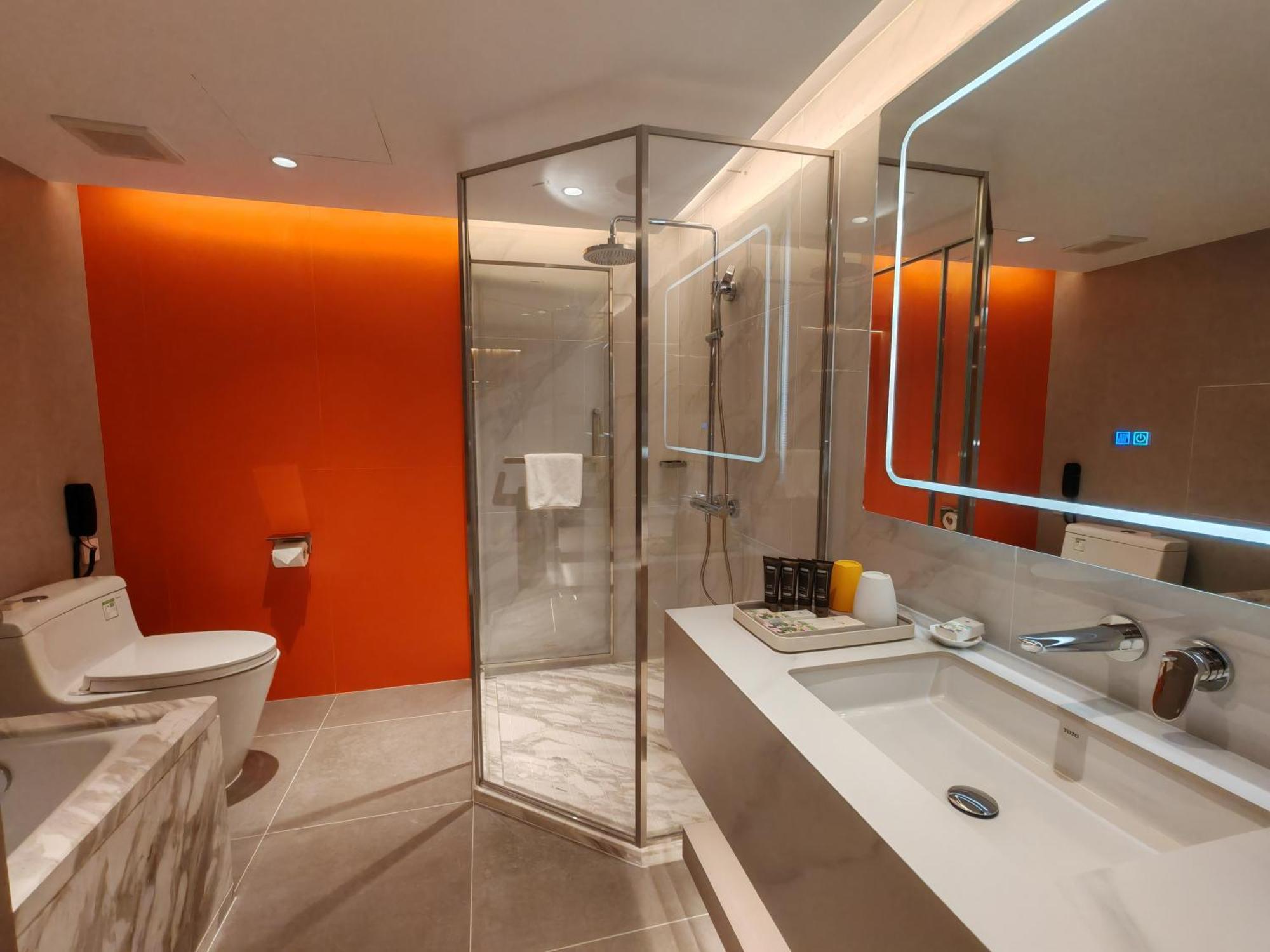 Double or Twin Room ----- Exclusive Deluxe Room B