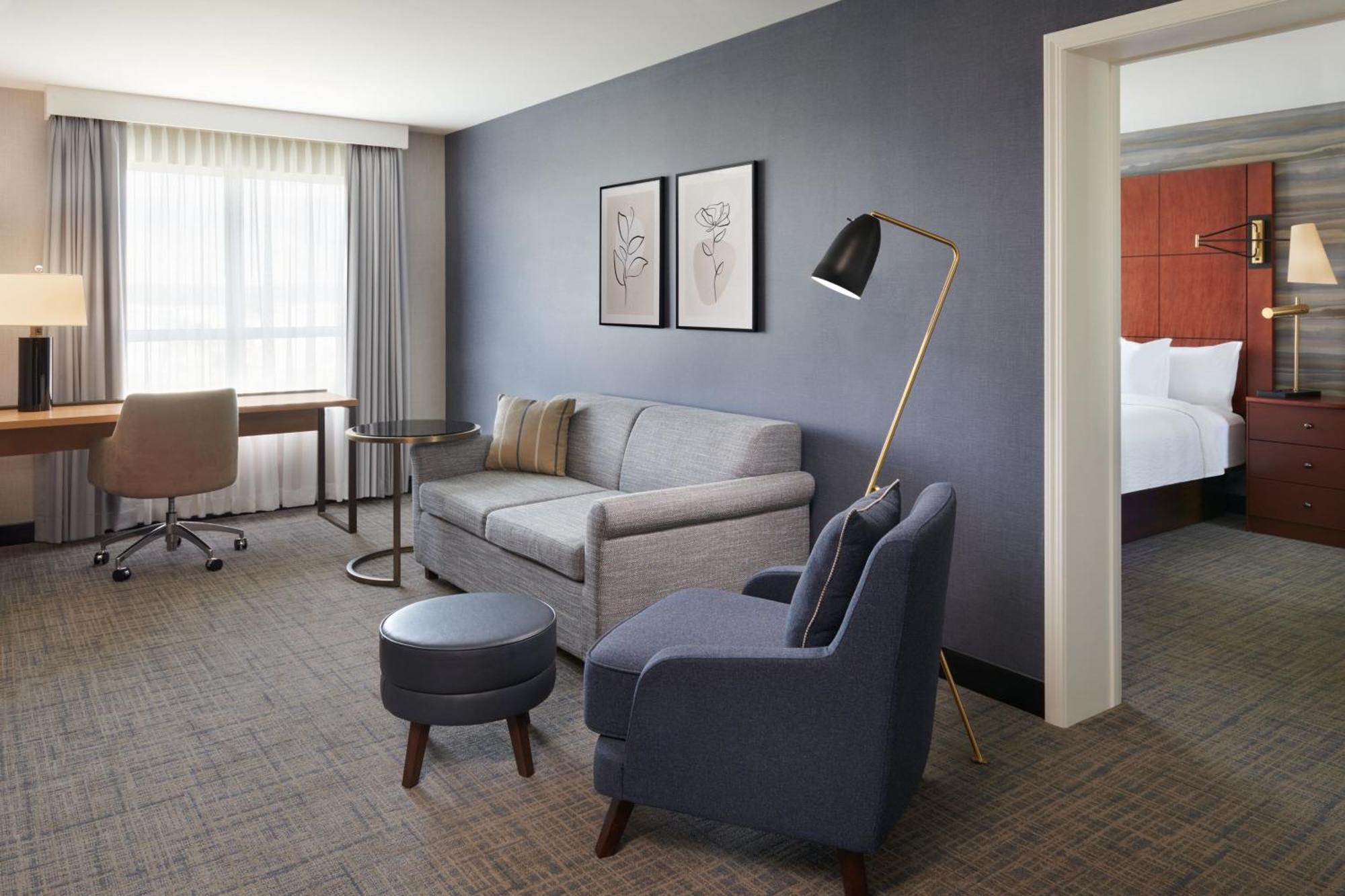 2 Bedroom Suite, Mountain view