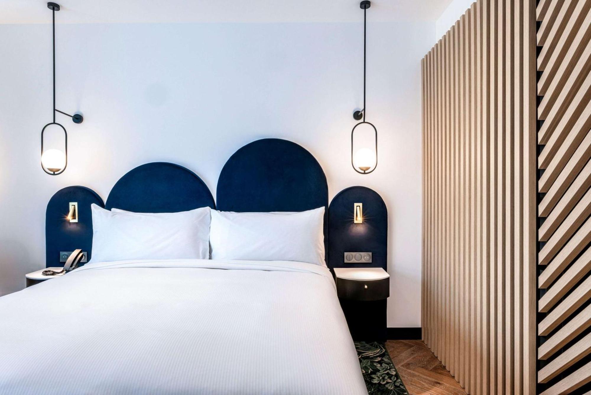 King Guest Room