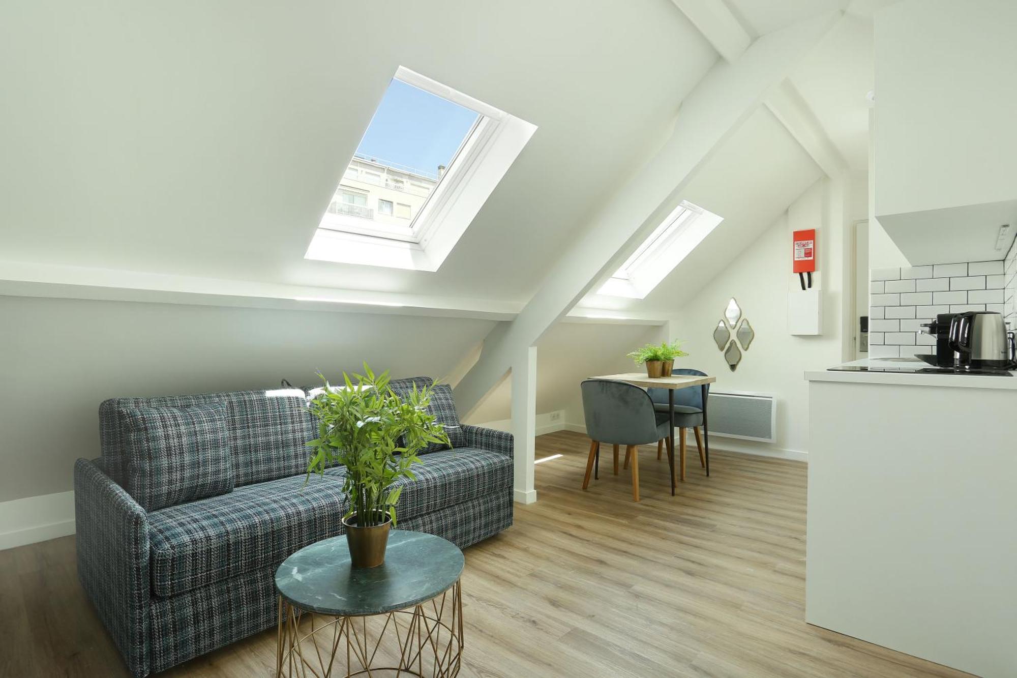 1 Bedroom Apartment