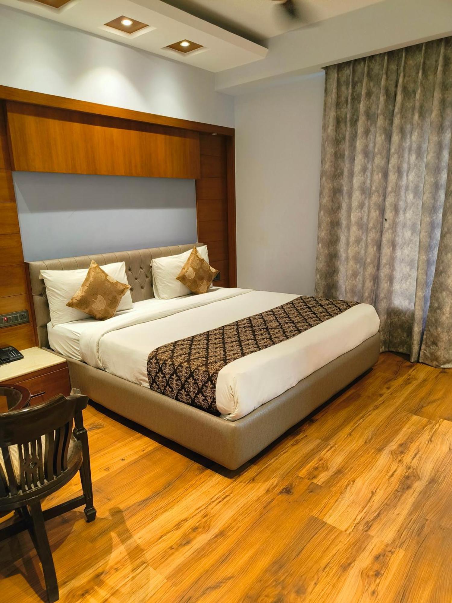 Superior Room with Airport Pickup
