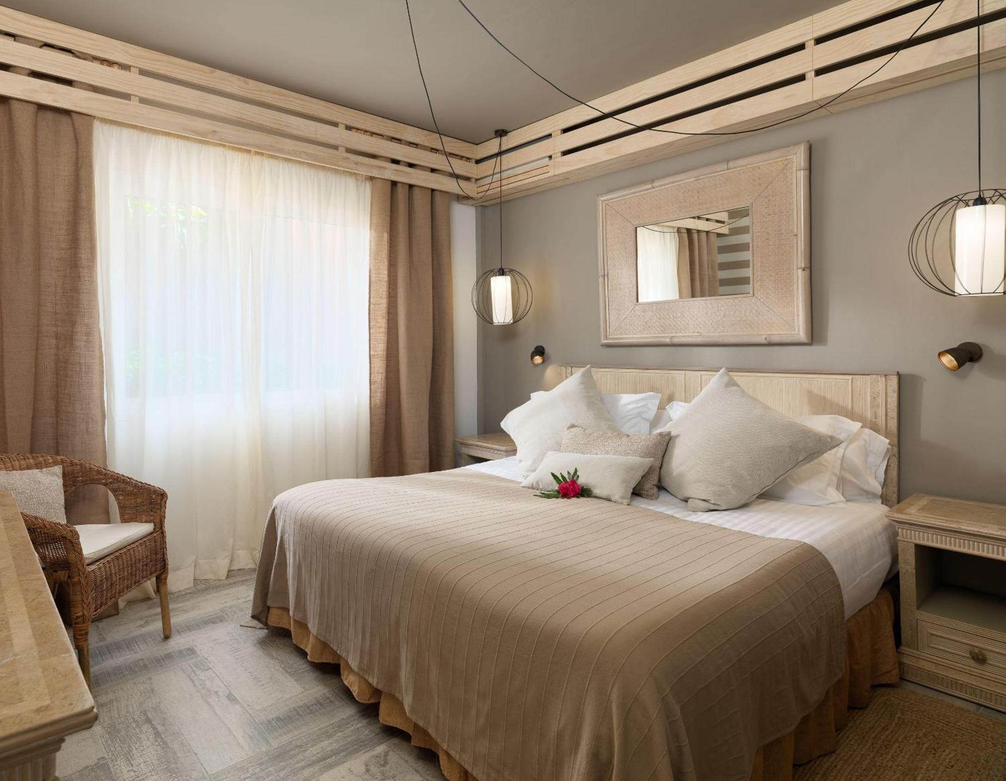 One-Bedroom Villa