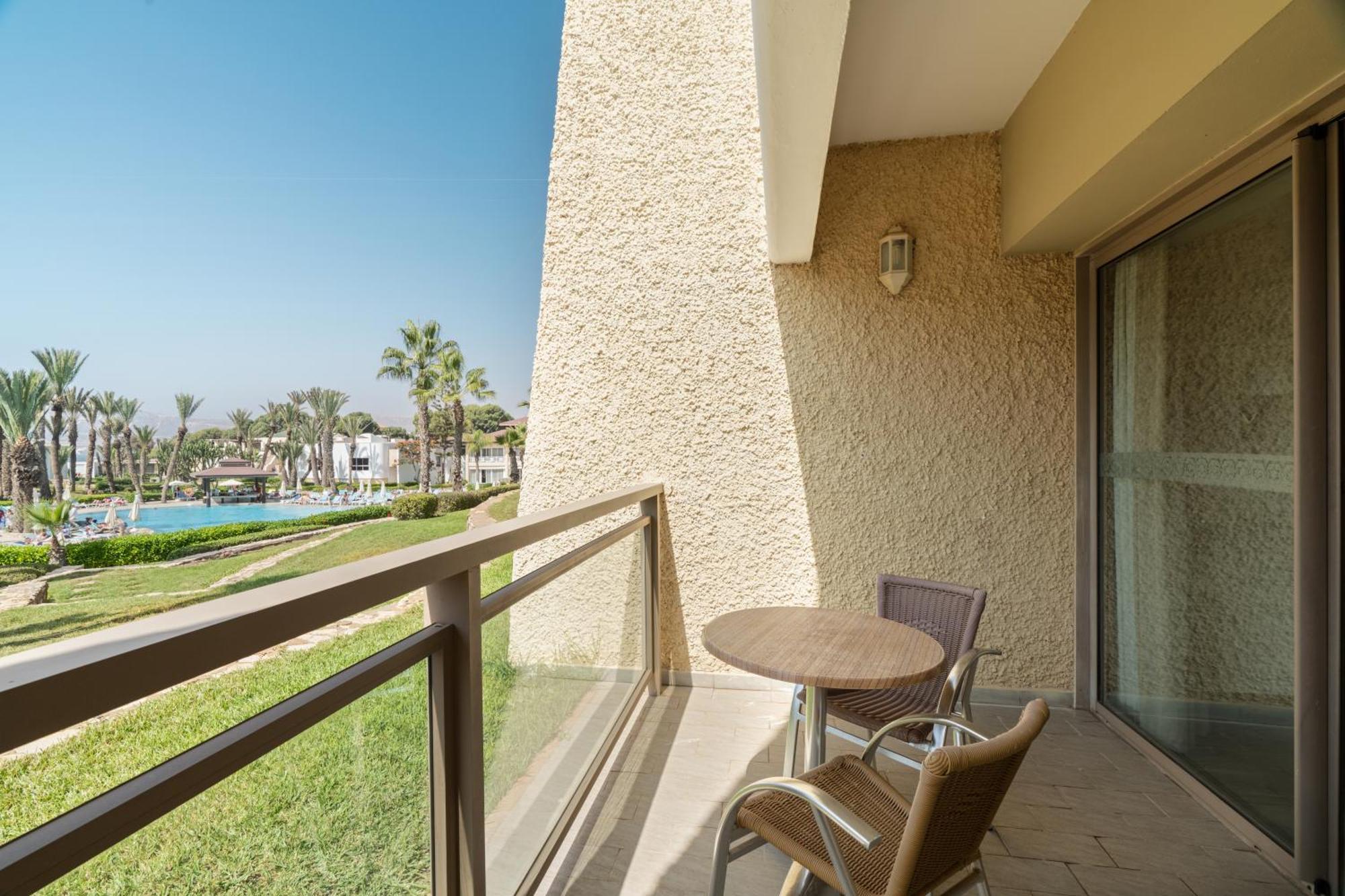 Twin Room with Pool View