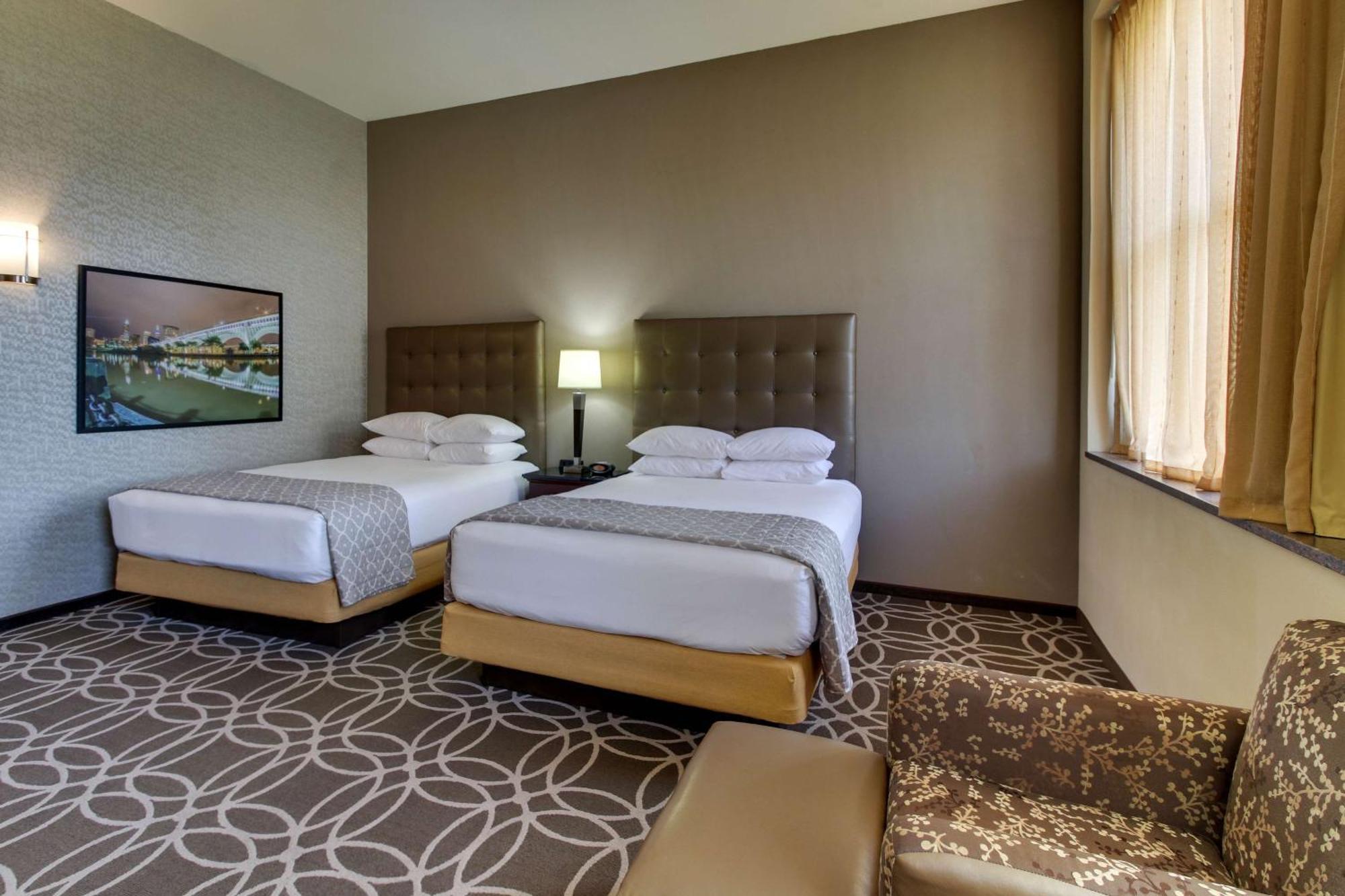 Deluxe Queen Room with Two Queen Beds