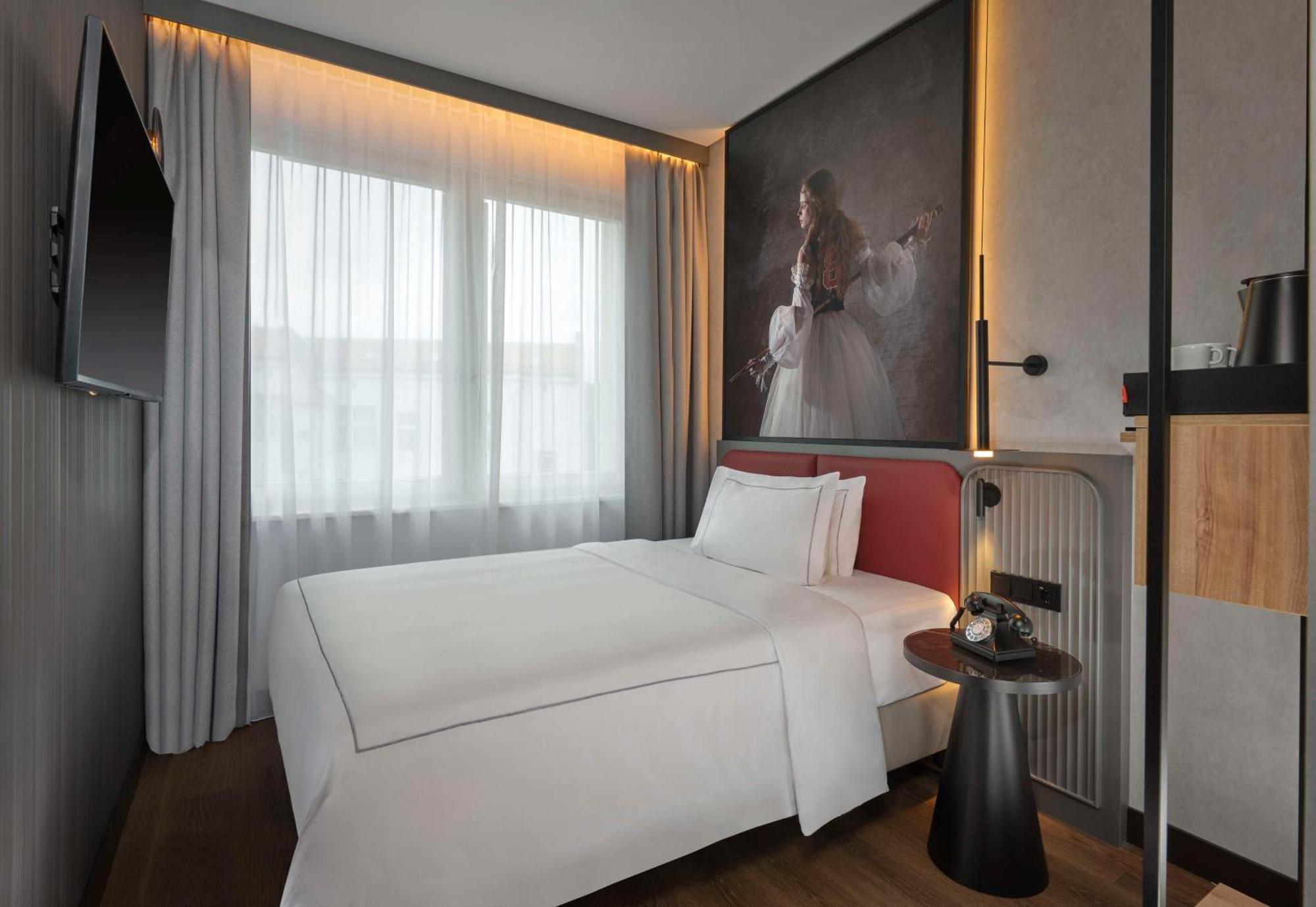 Standard Single Room