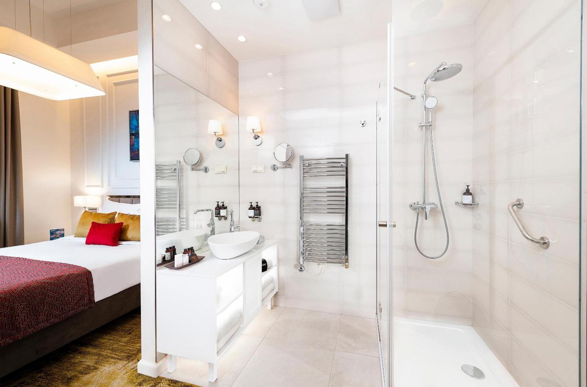 Comfort Room