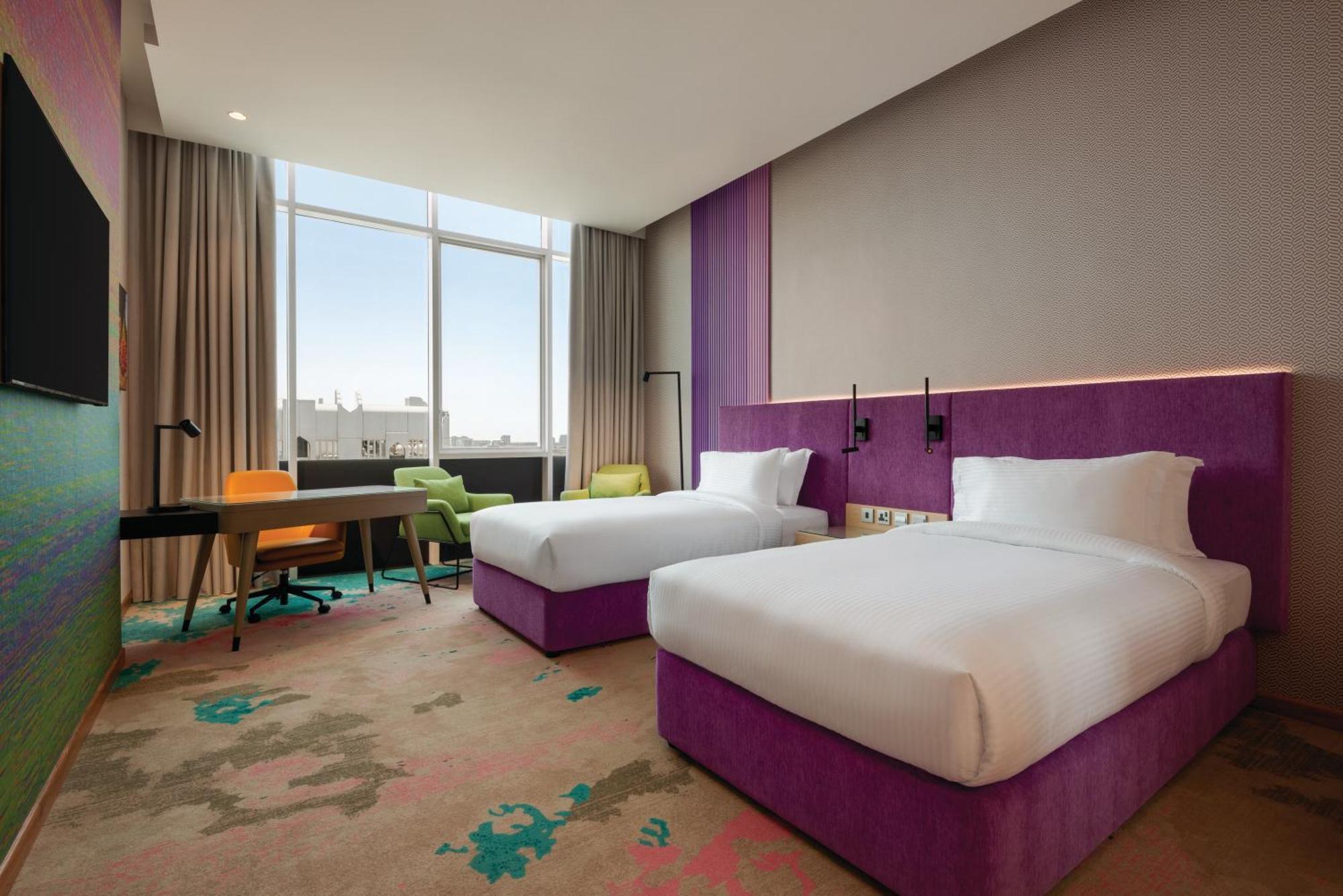 Twin Room with City View - Smoking