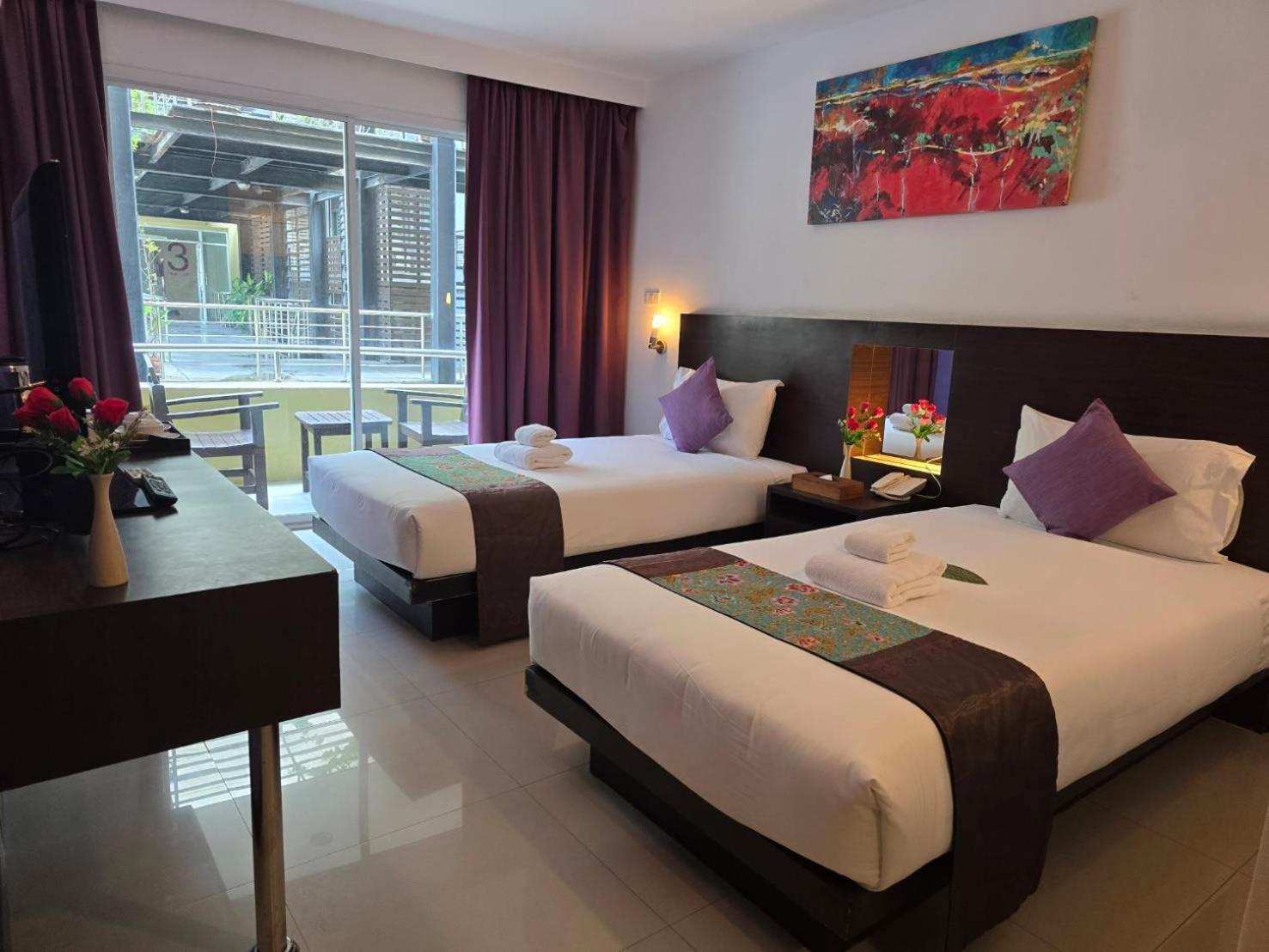 Deluxe Twin Room