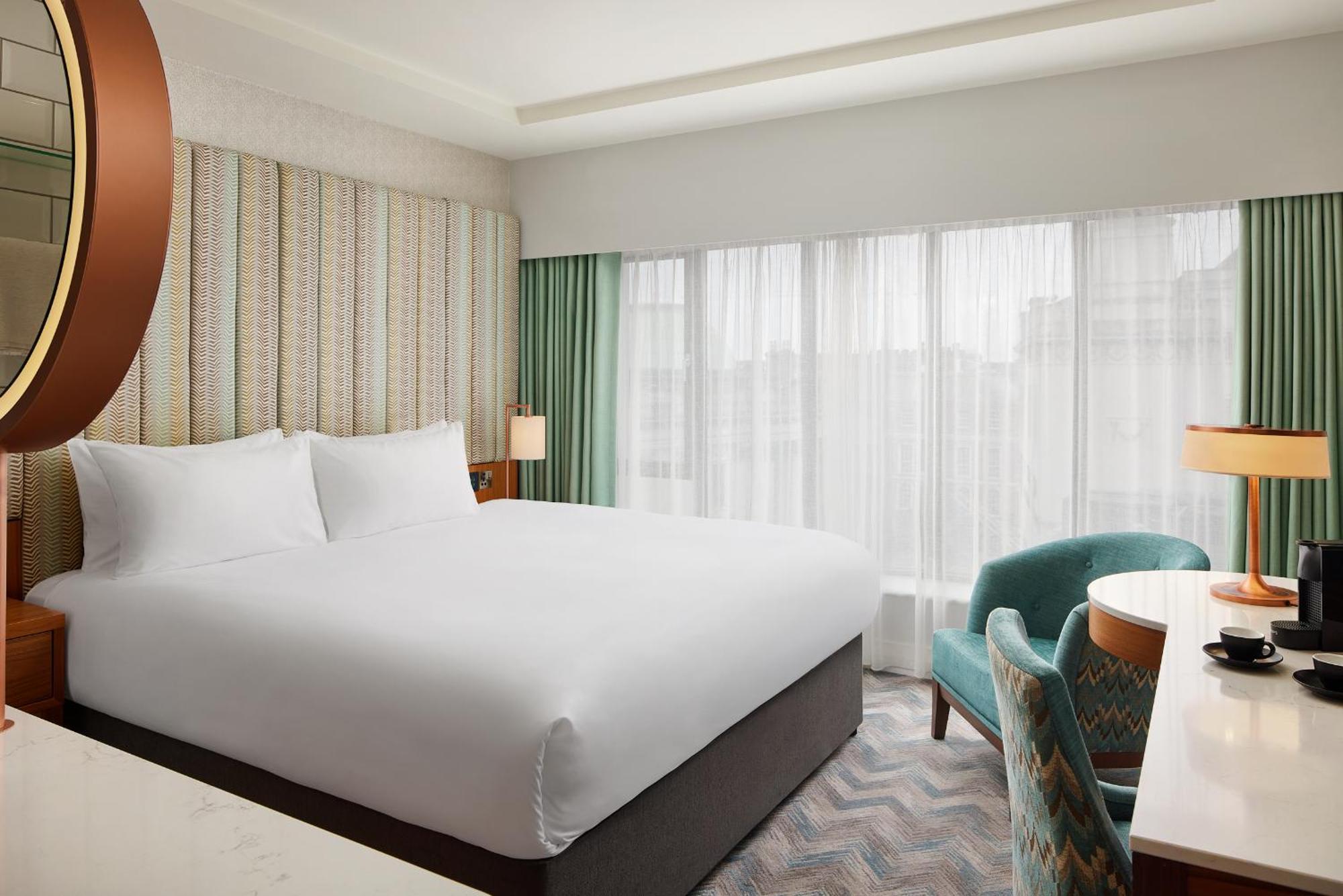 Executive King Room