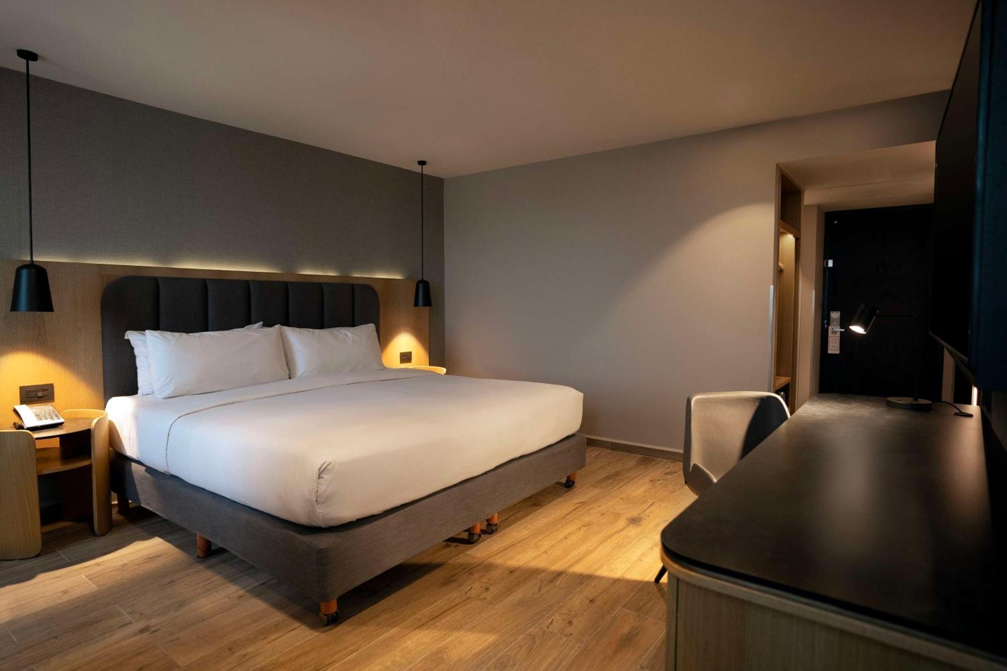 King Guest Room