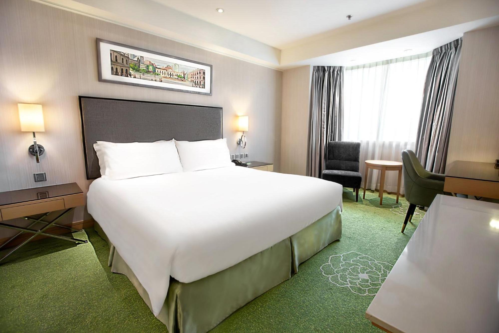 Standard King Room - High Floor