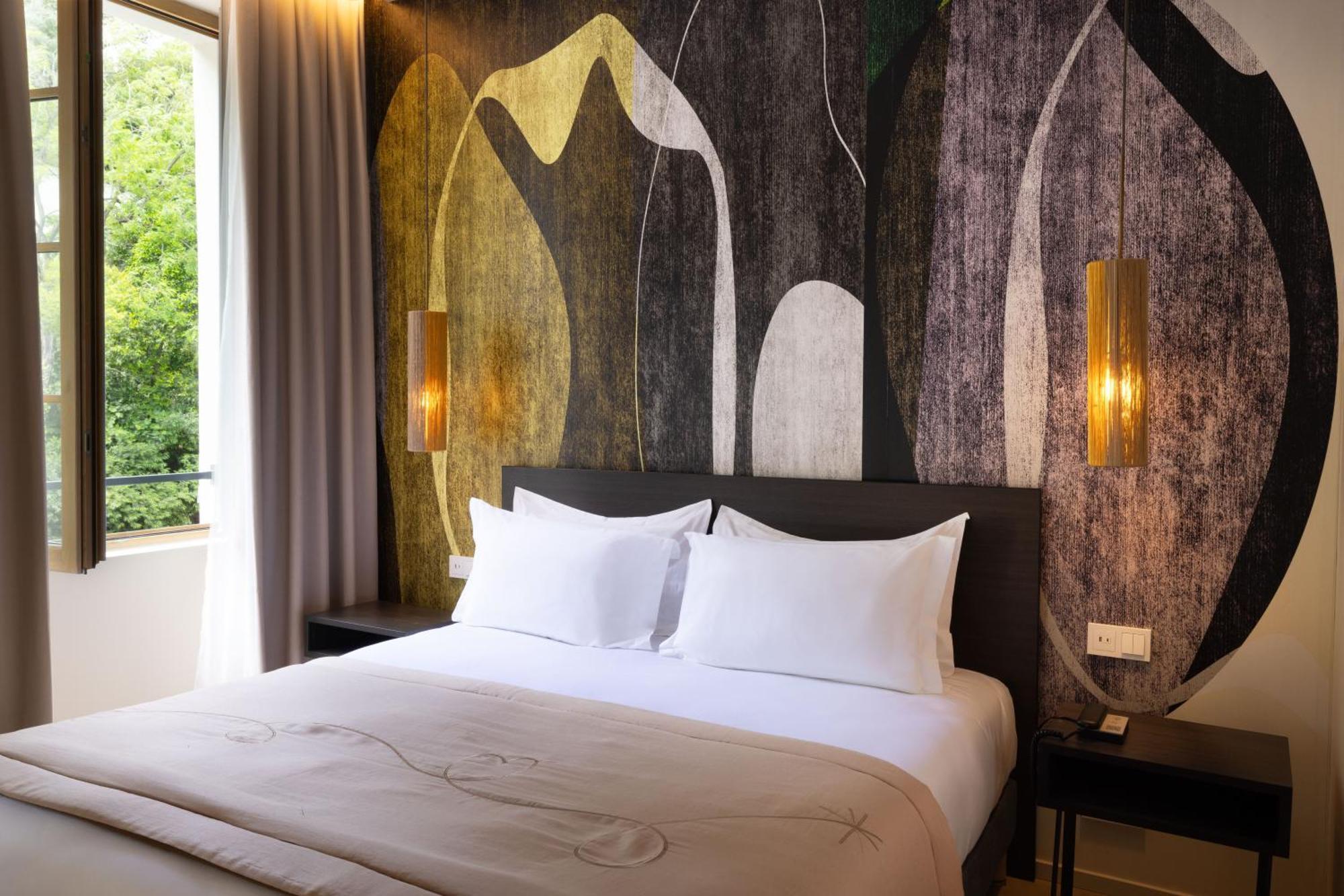 Prestige Suite