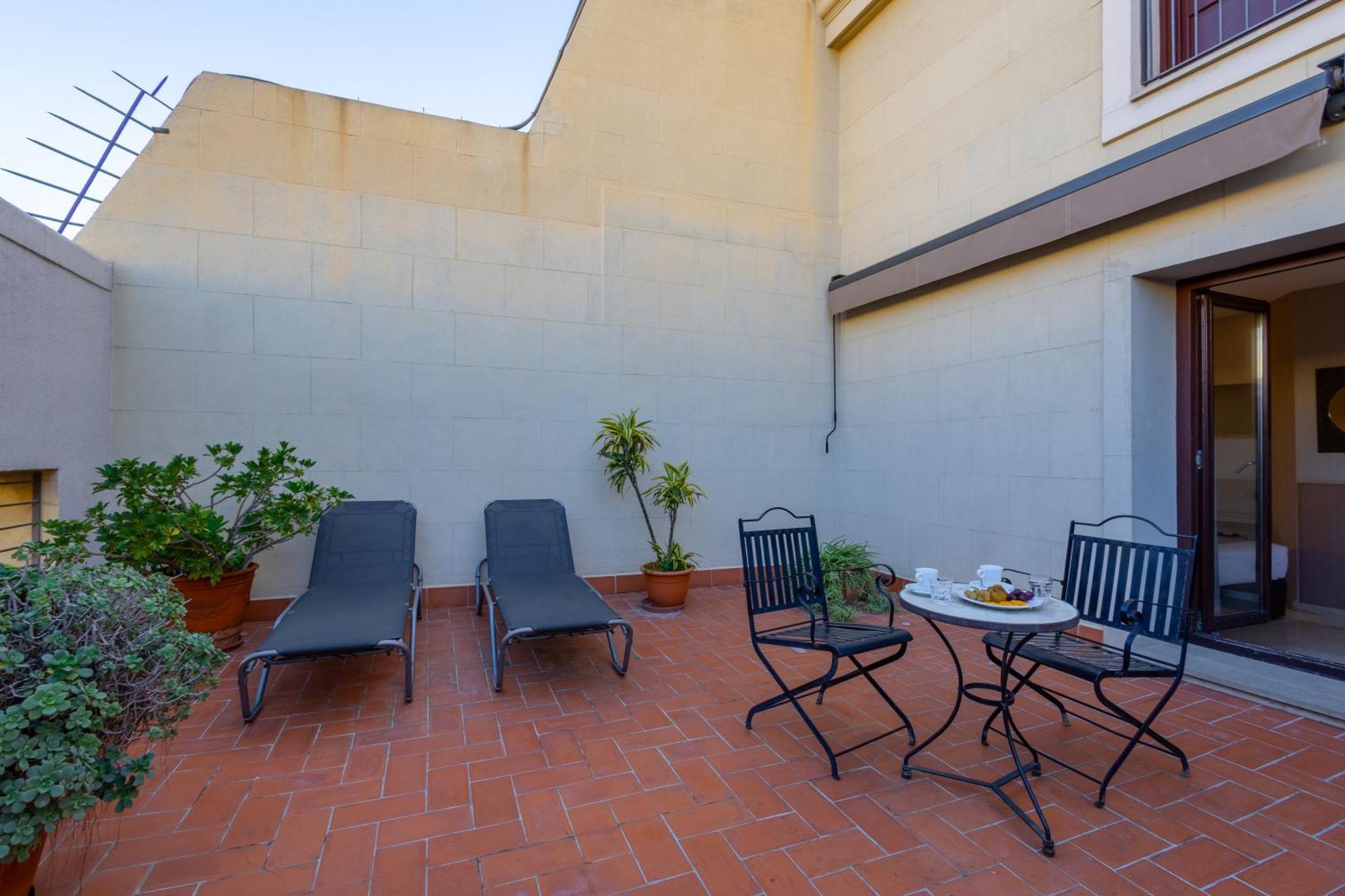 Double or Twin Room with Terrace