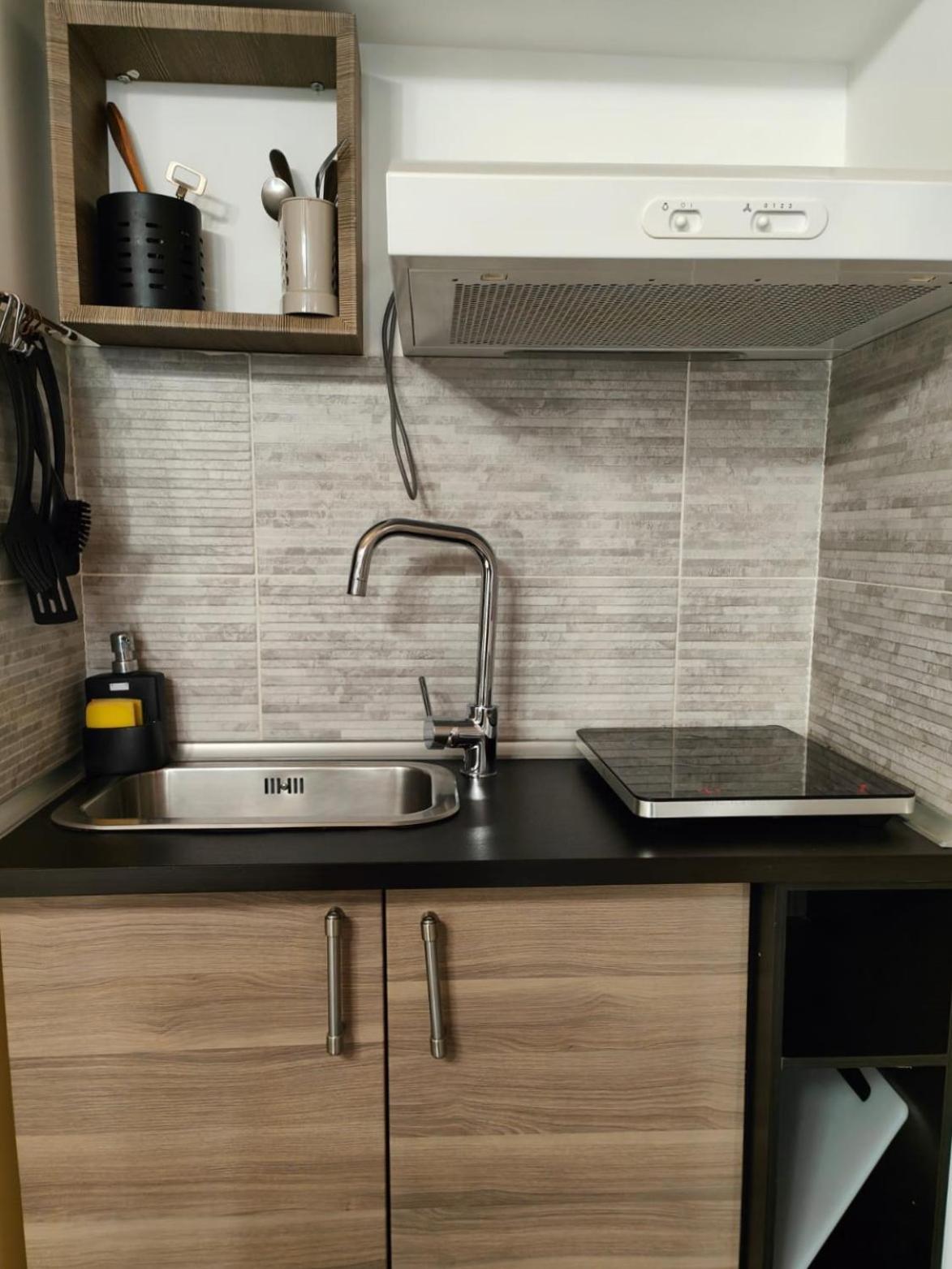 Single Apartment,1629919677:JPEG