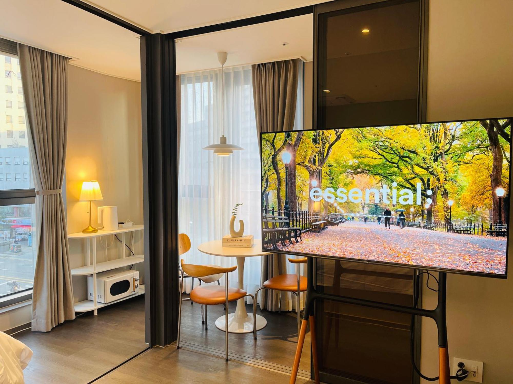 Large Twin Room
