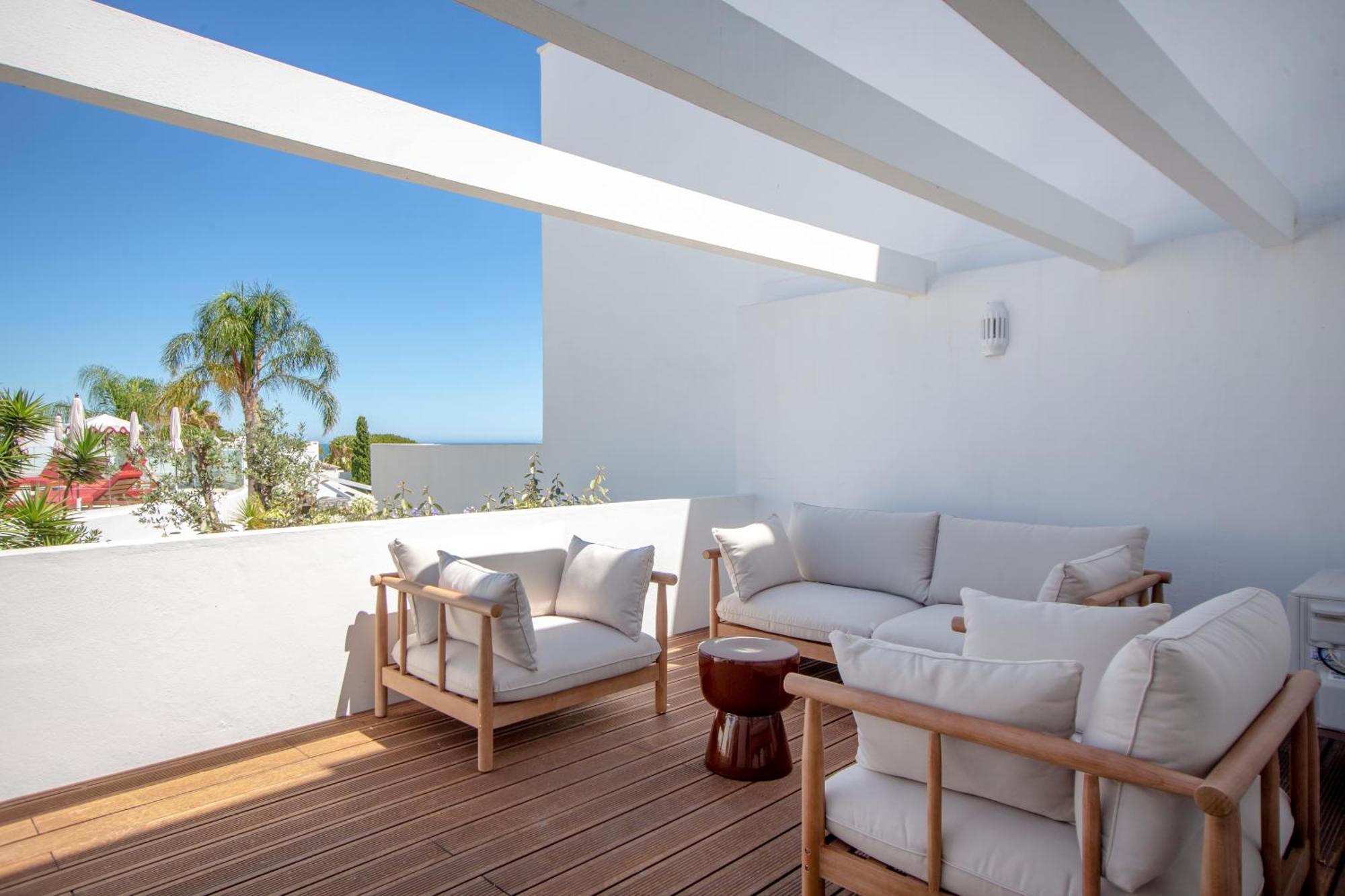 Two-Bedroom Suite with Pool View and Courtyard