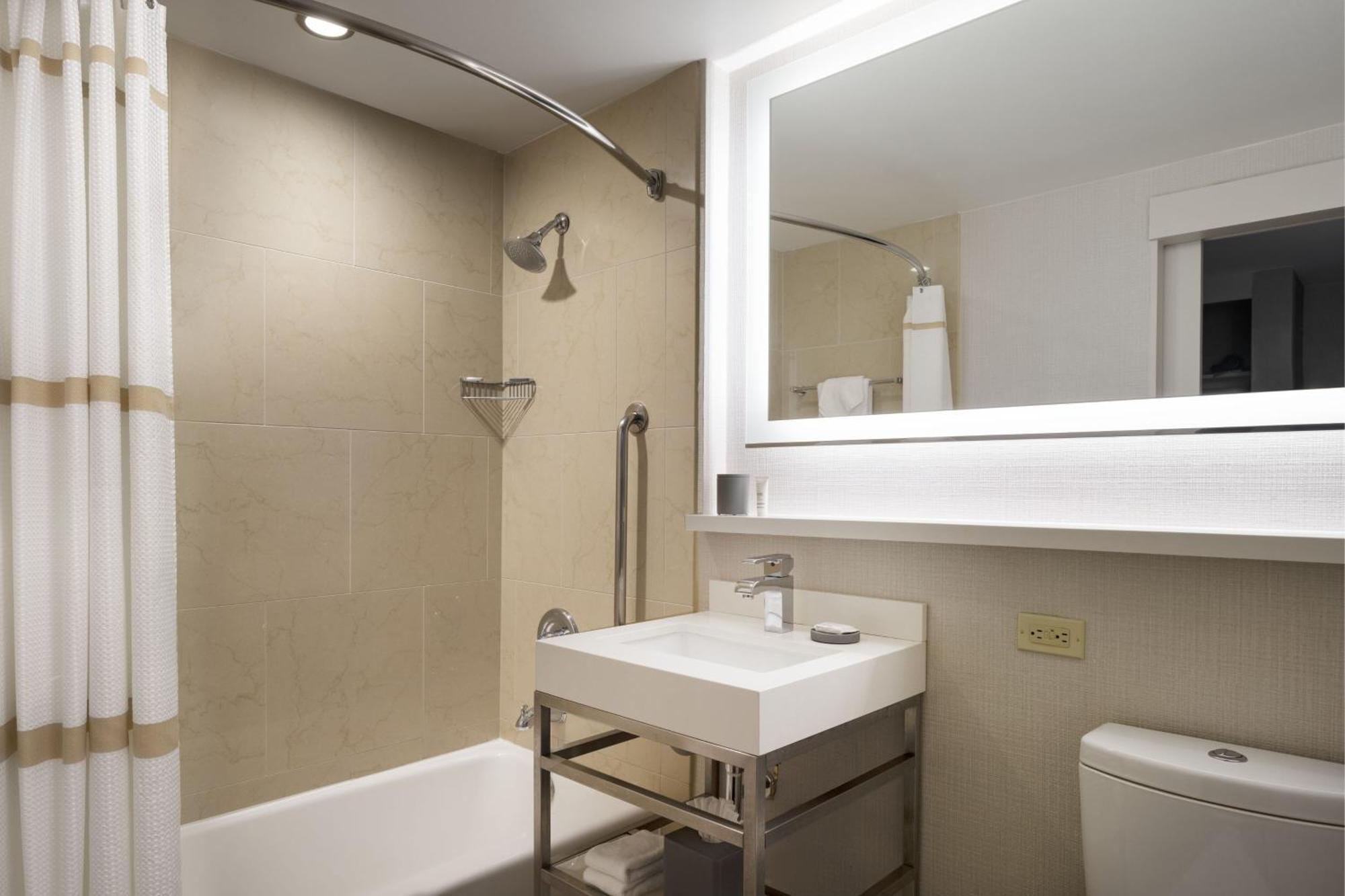 Deluxe Double Room with Two Double Beds
