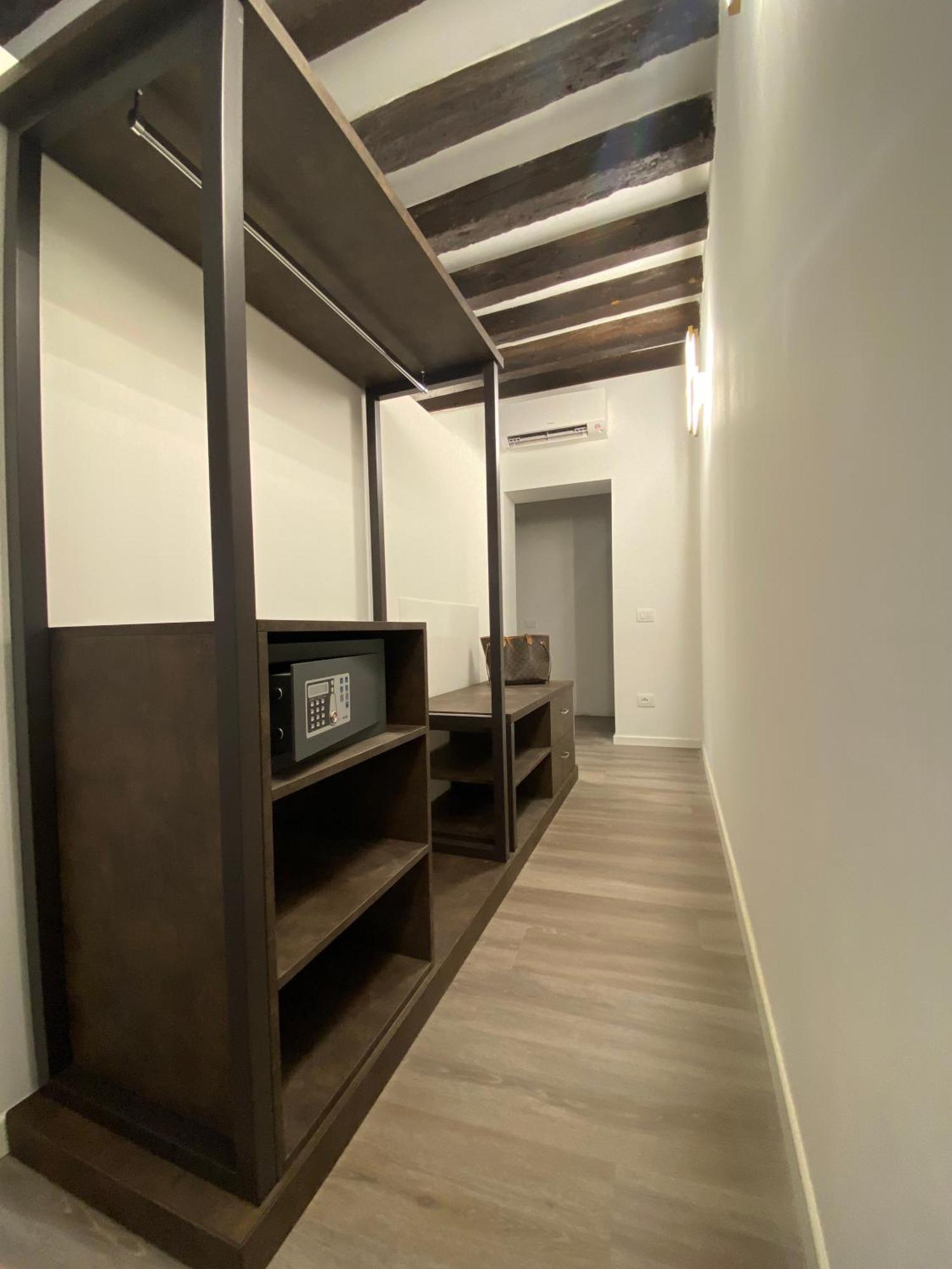 Suite Annex