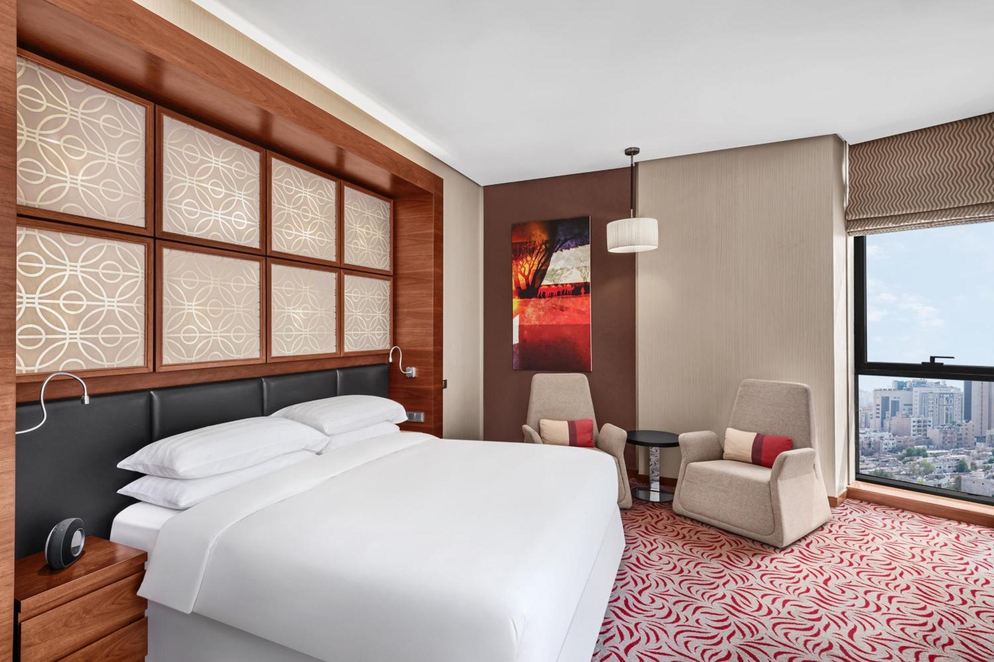 Deluxe Room, 1 King Bed