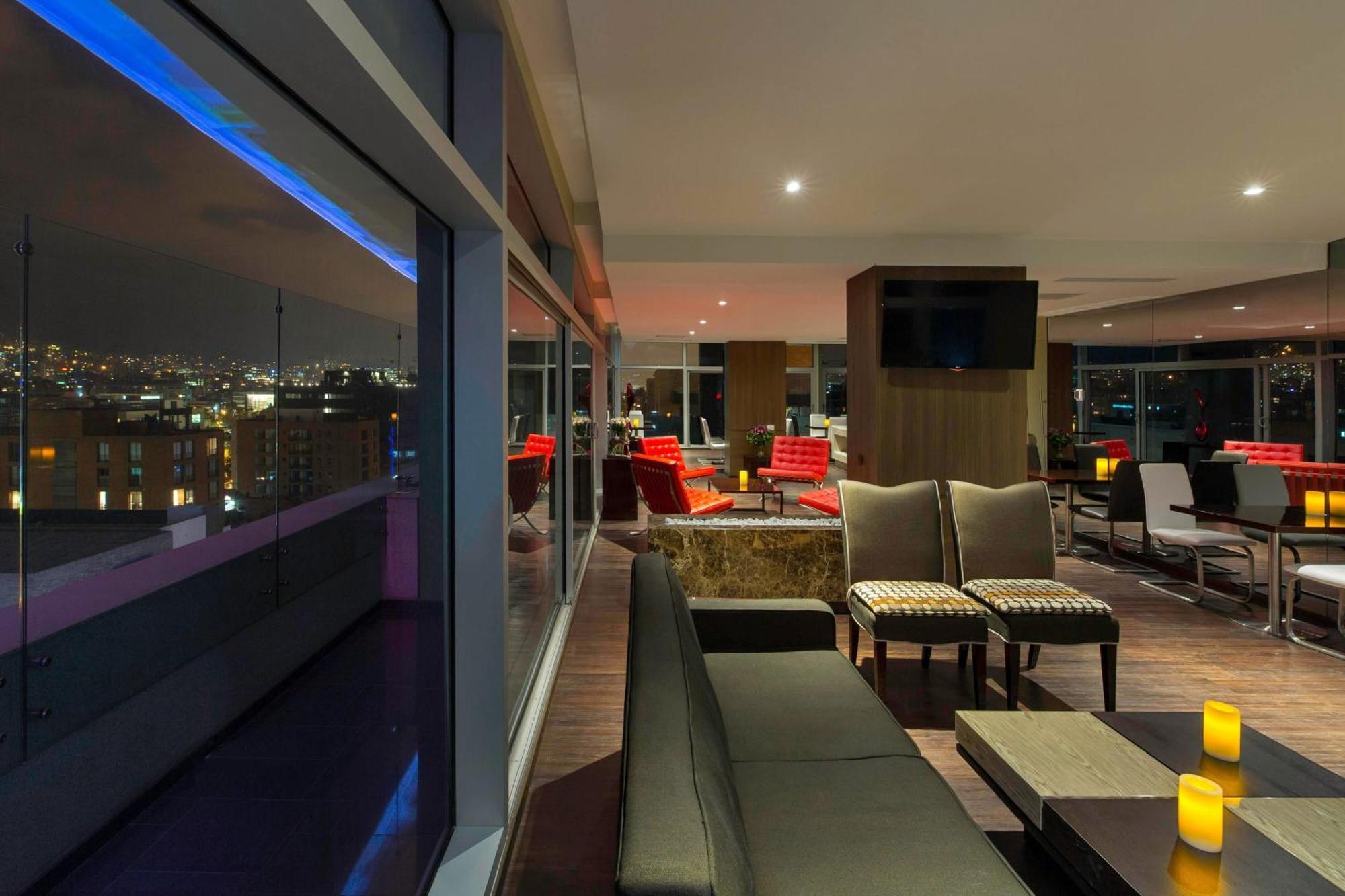 Junior Suite, Club level, 1 Bedroom Junior Suite, 1 King
