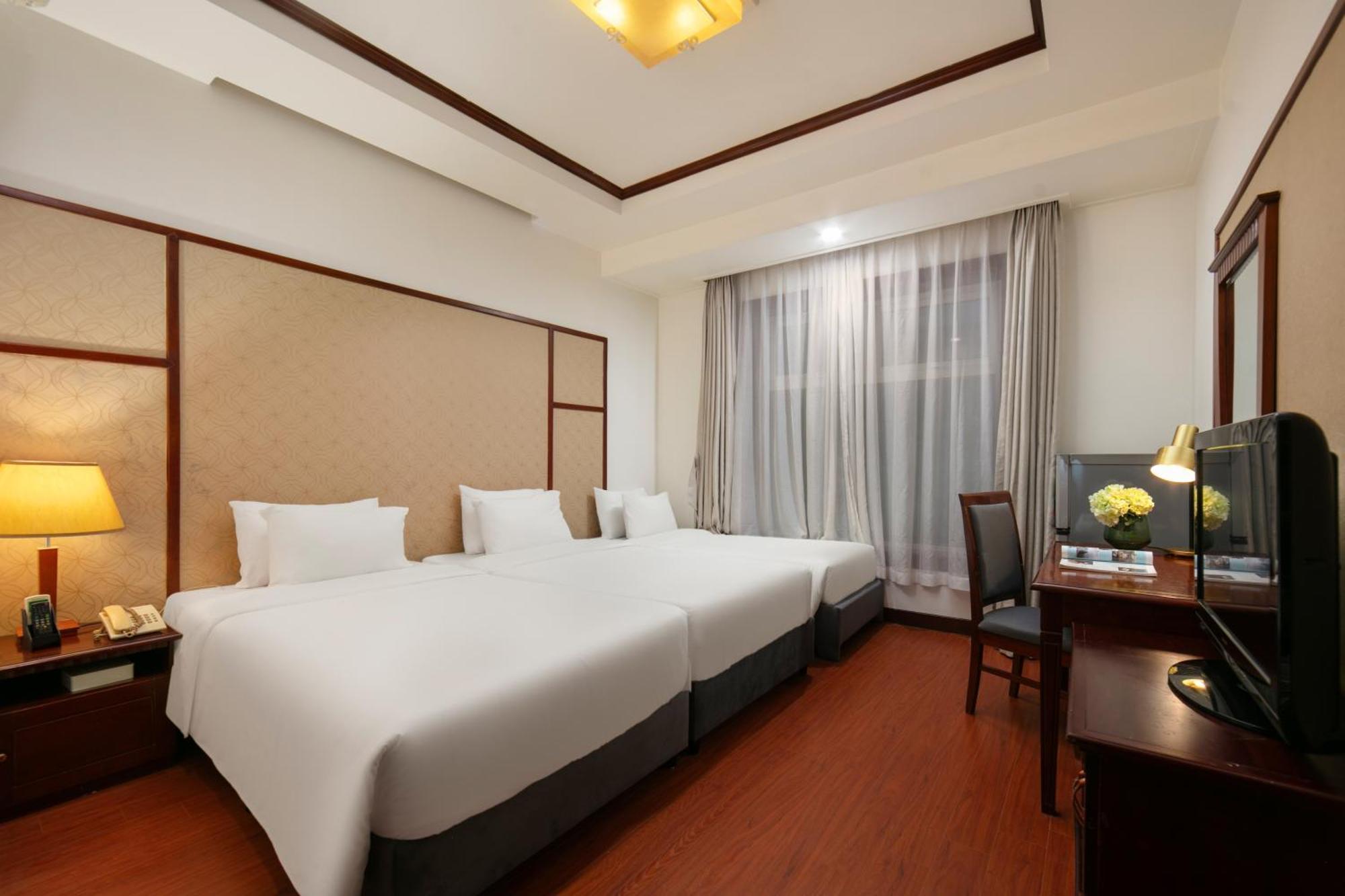 Executive Triple Room