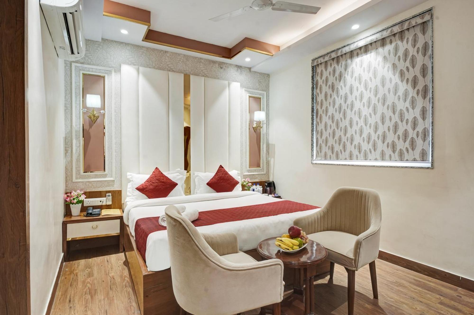 Premium Room with Window
