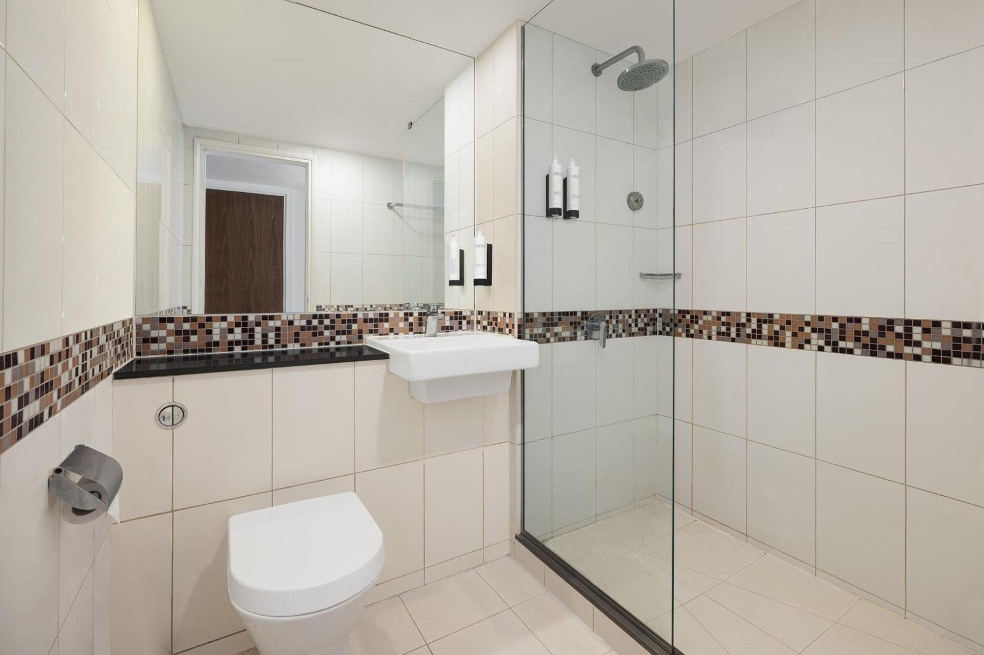Premium Twin Room with Balcony & Pool View - 02 Complimentary Pints of Beer on Arrival