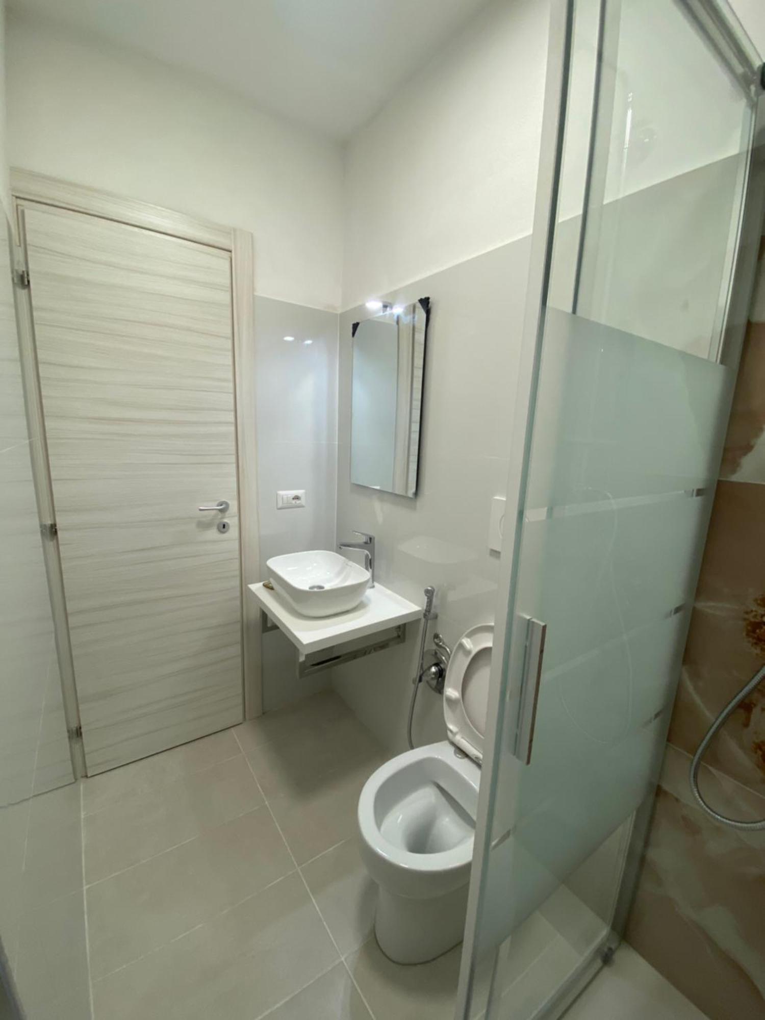 Double Room with Private External Bathroom