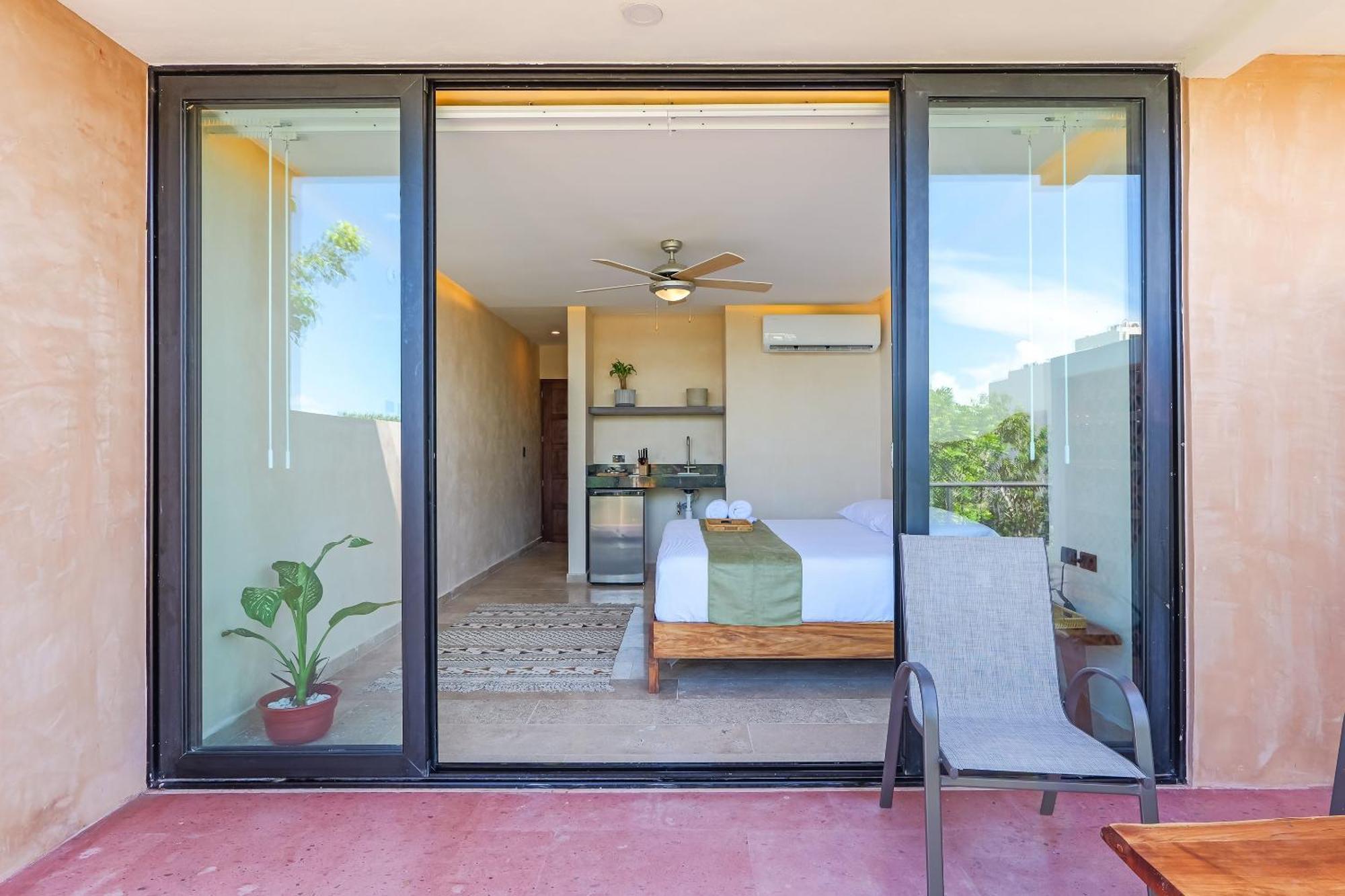 Studio with Terrace