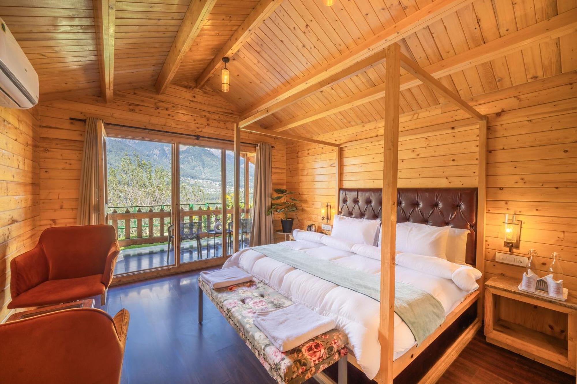 King Room with Balcony