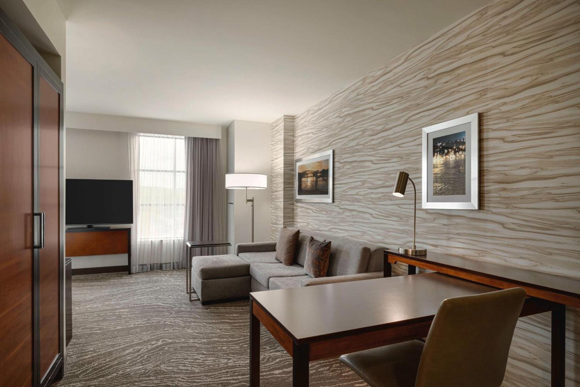 King Studio Suite