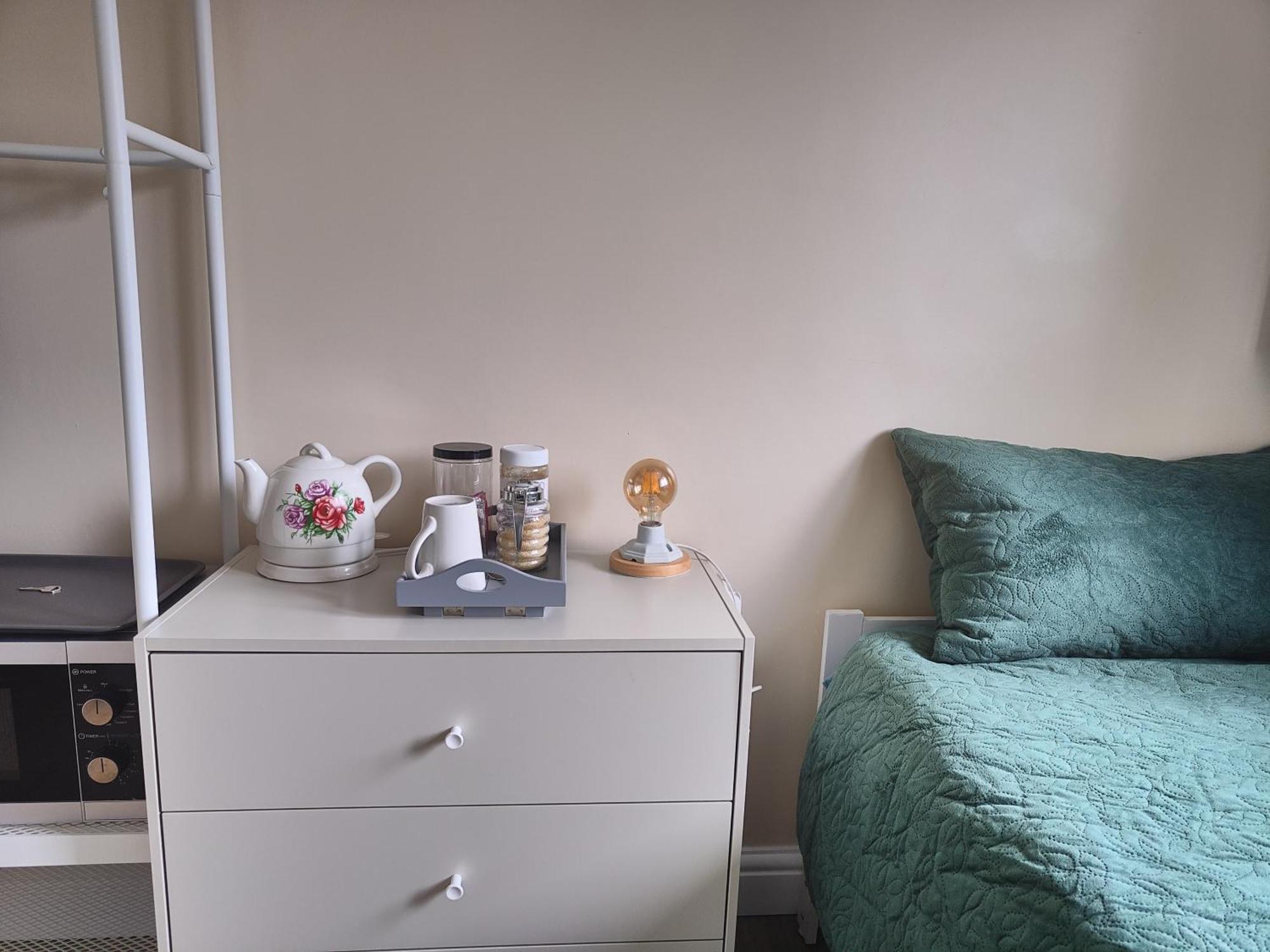 Single Room with Bathroom,1637563460:JPEG