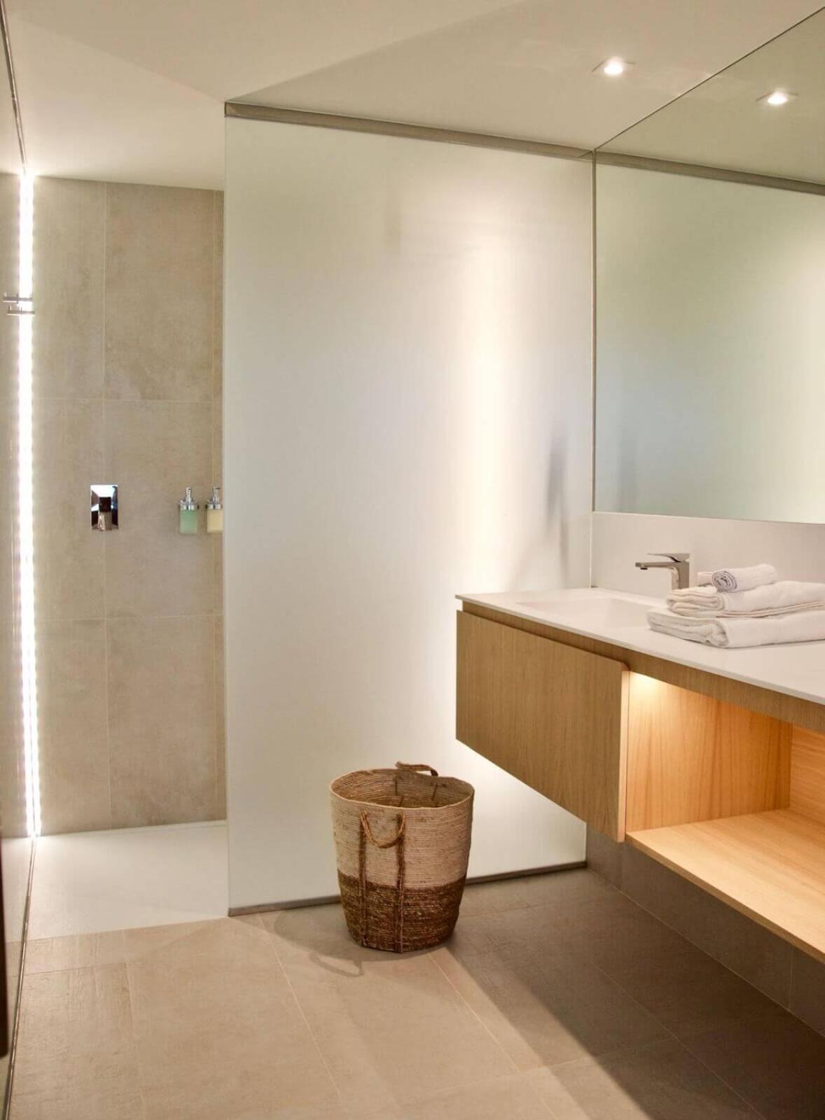 King Room with Pool View