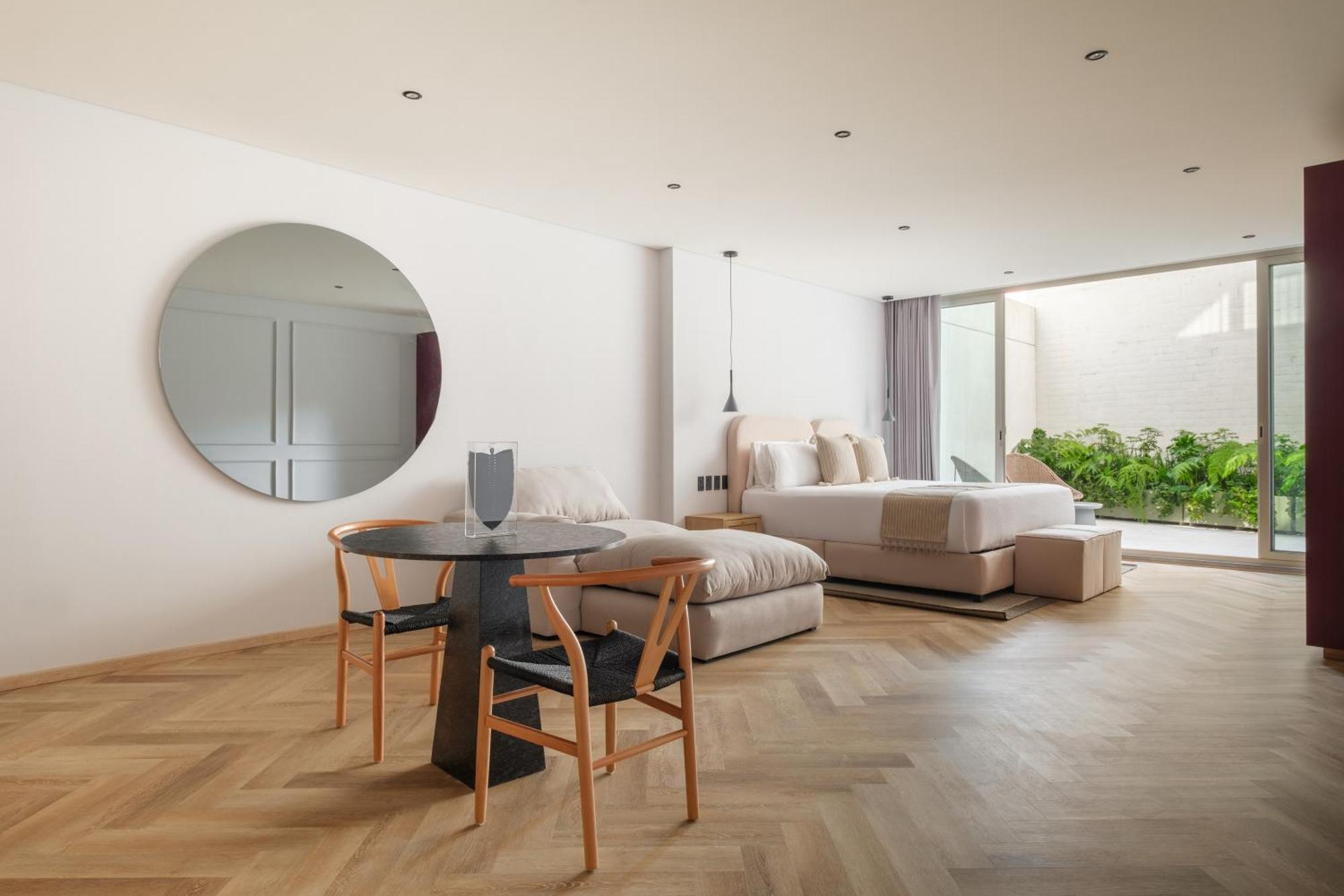 Studio with Terrace