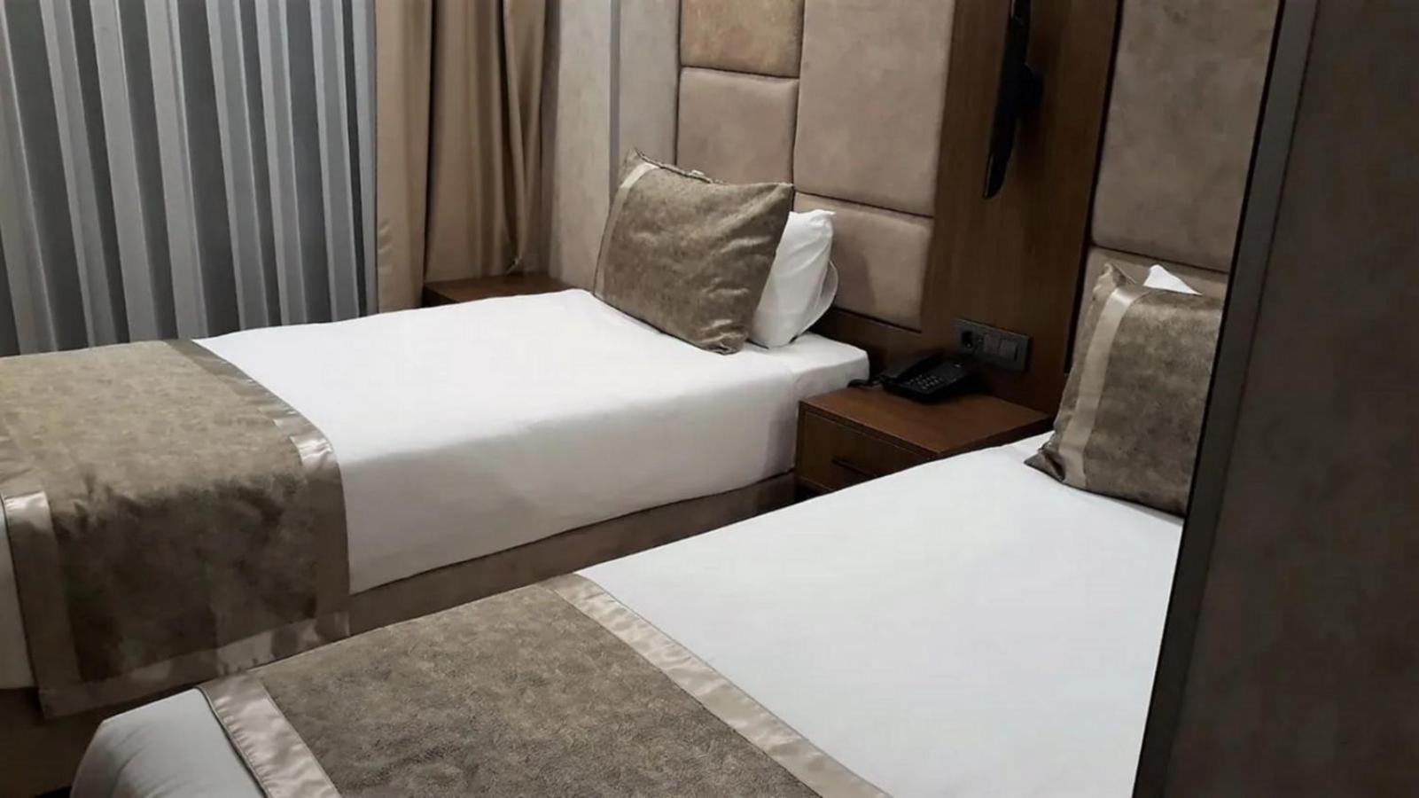 Twin Room with Balcony