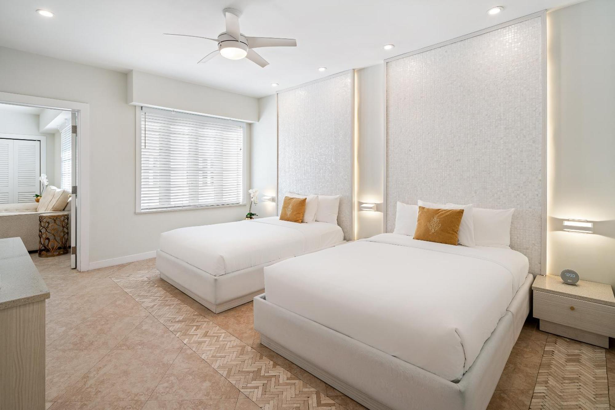 ADA Courtyard Double Suite