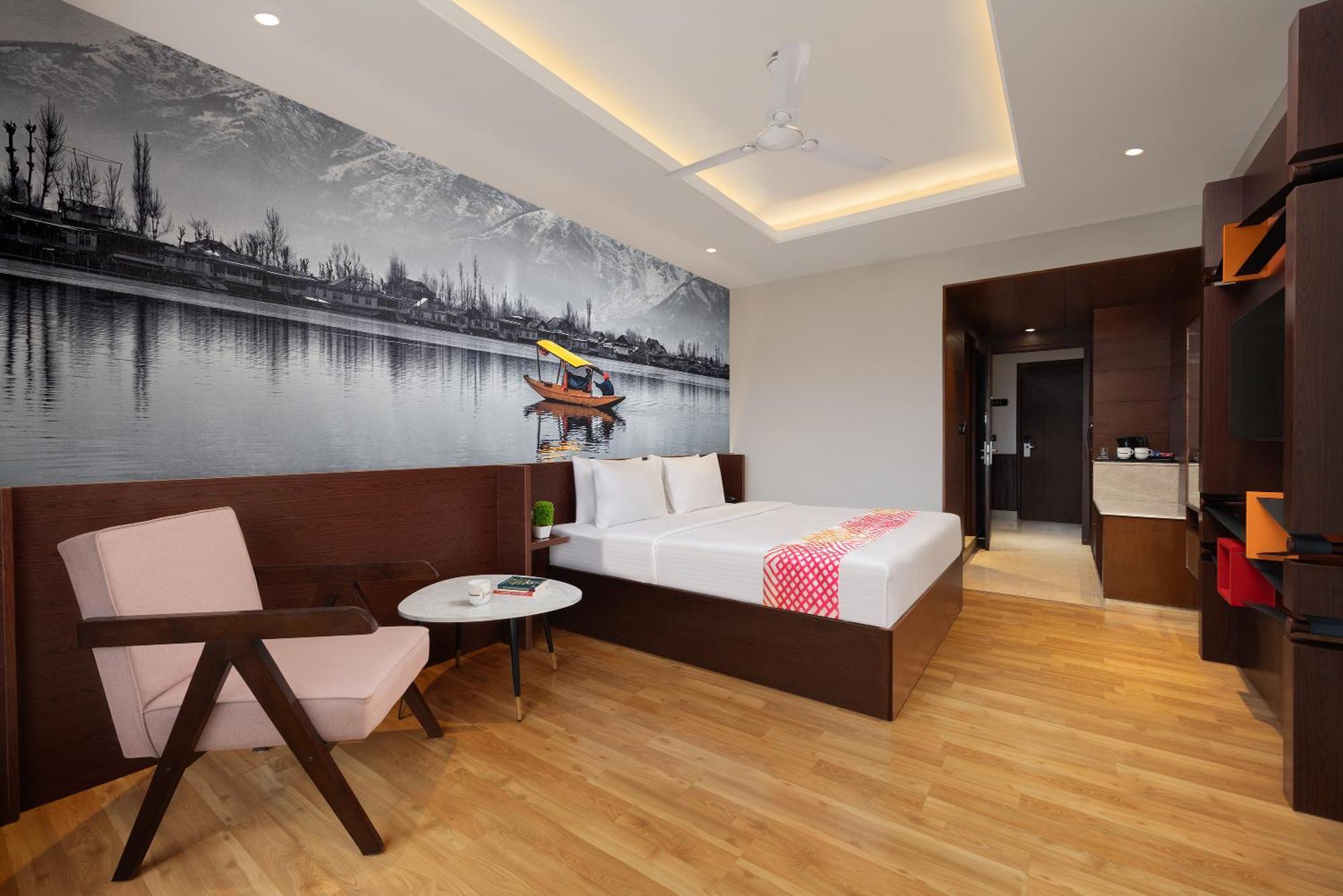 Luxe King Room