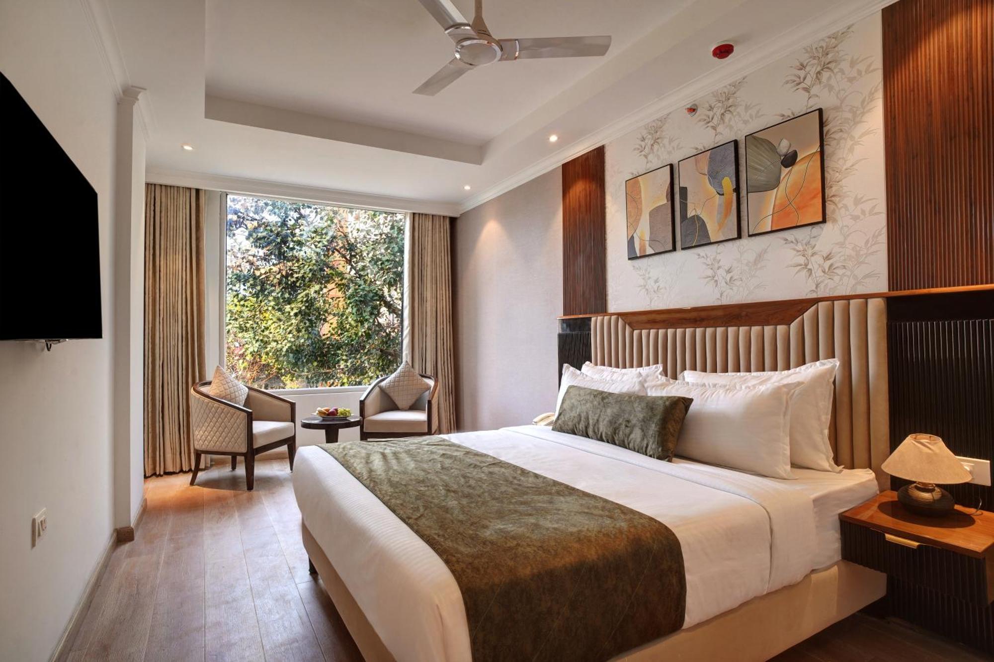 King Room