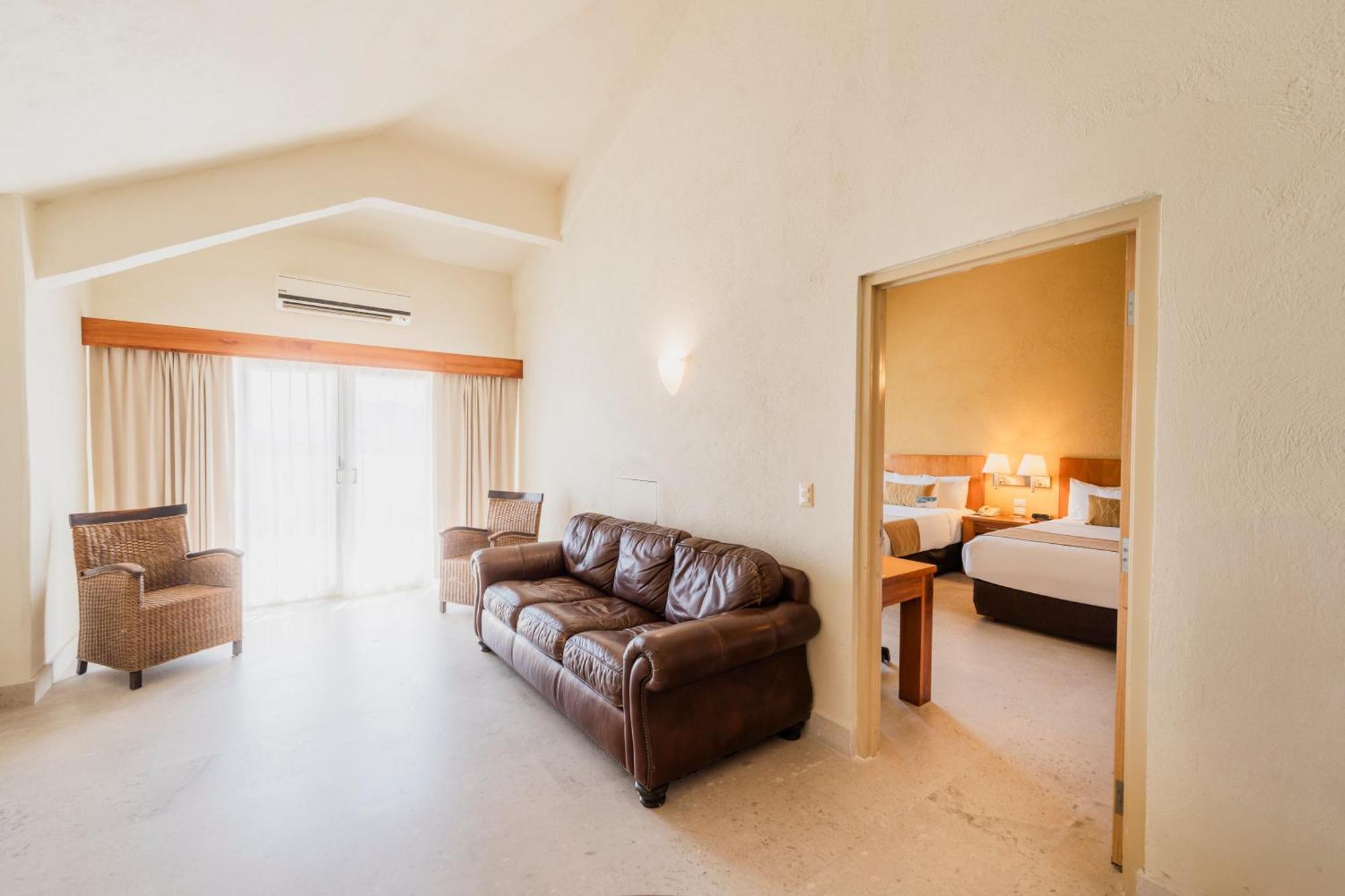 Two-Bedroom King Suite - Non-Smoking
