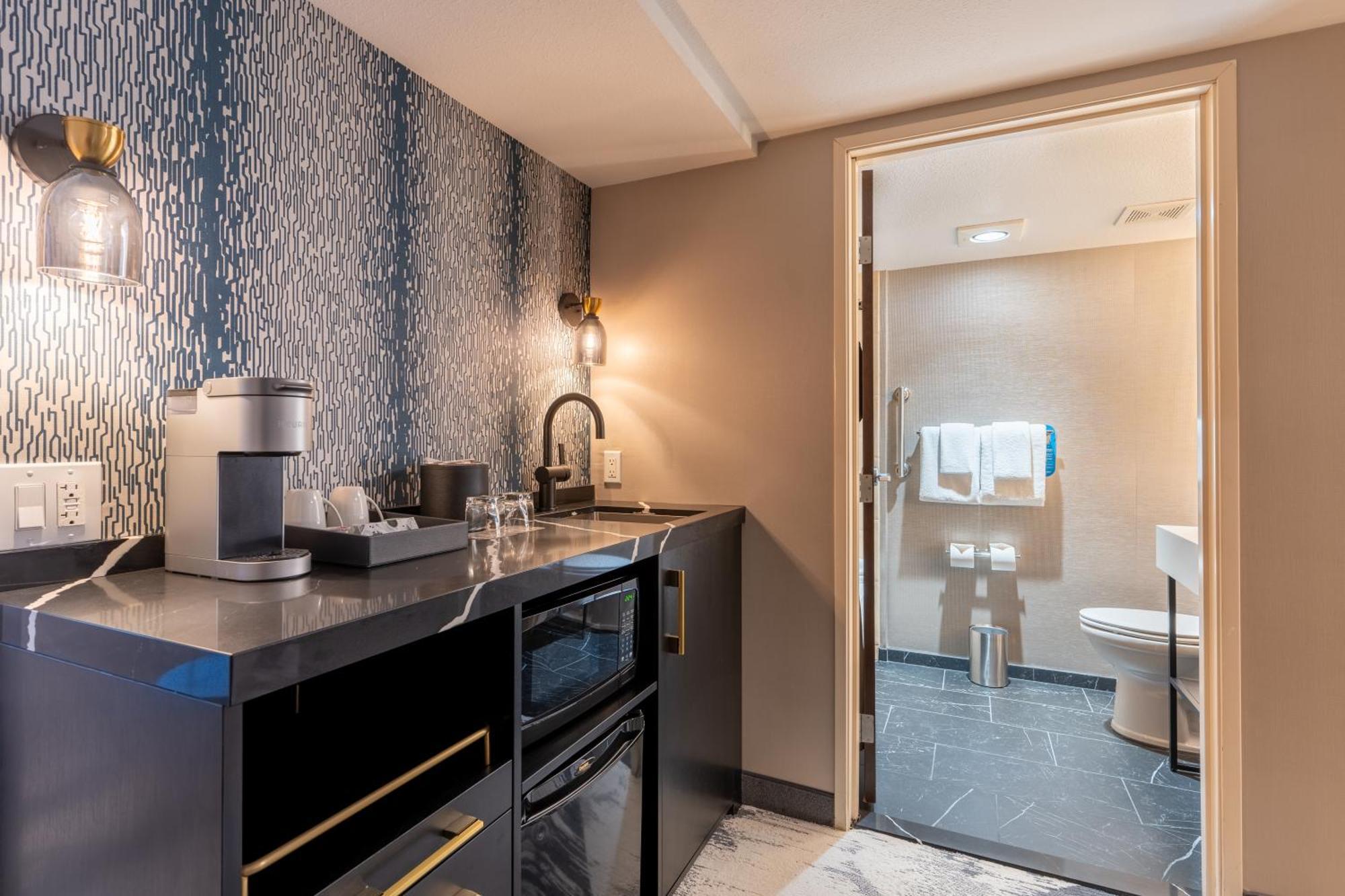 King Room with Whirlpool