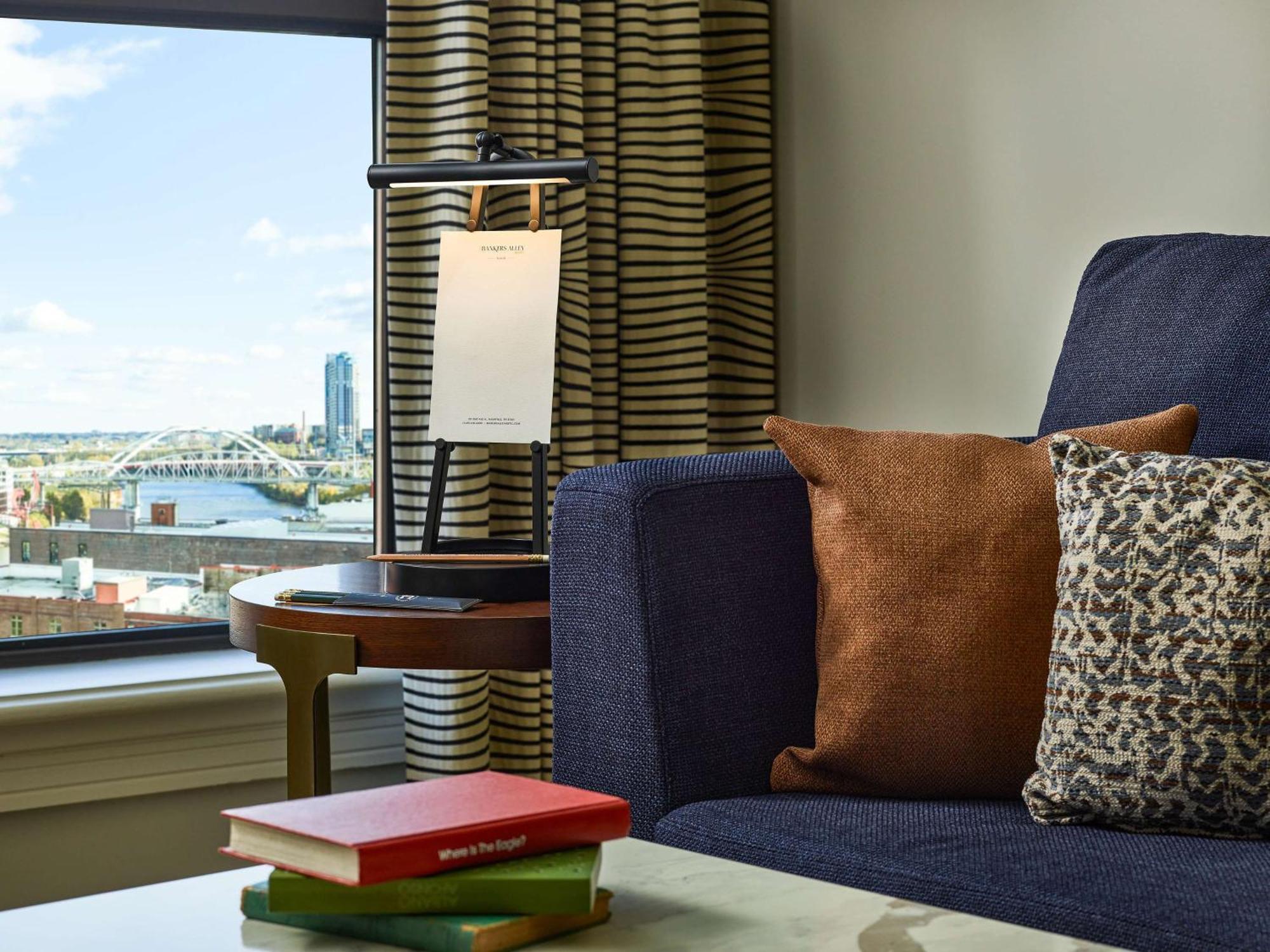 Deluxe One-Bedroom King Suite City View