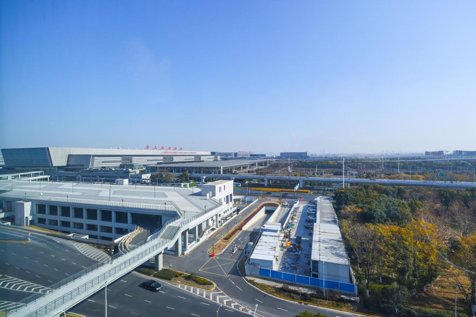King Room with Sofa Bed and View