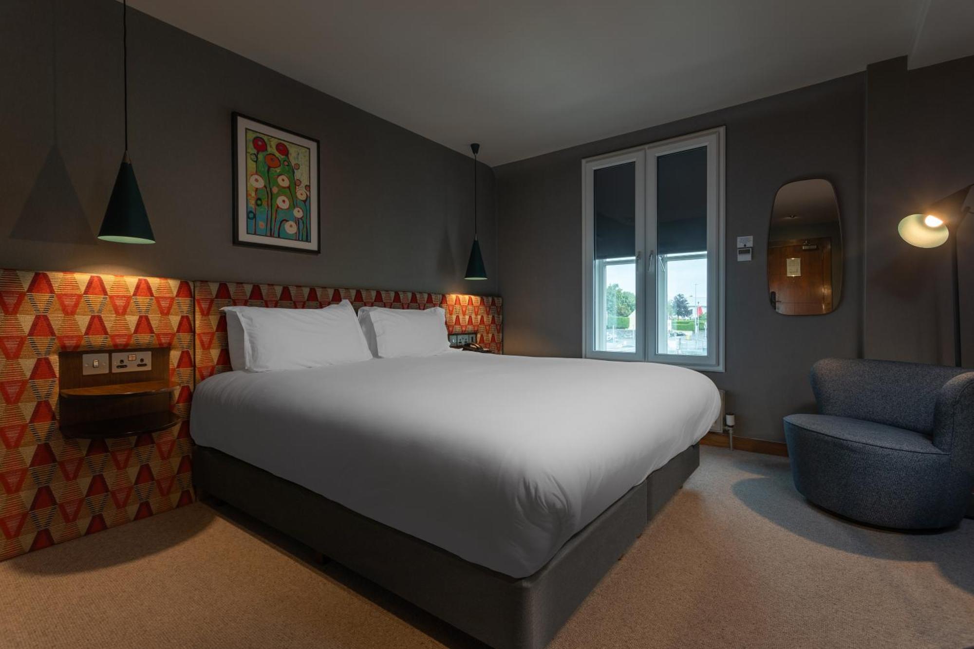 Single Room,1642966442:JPEG