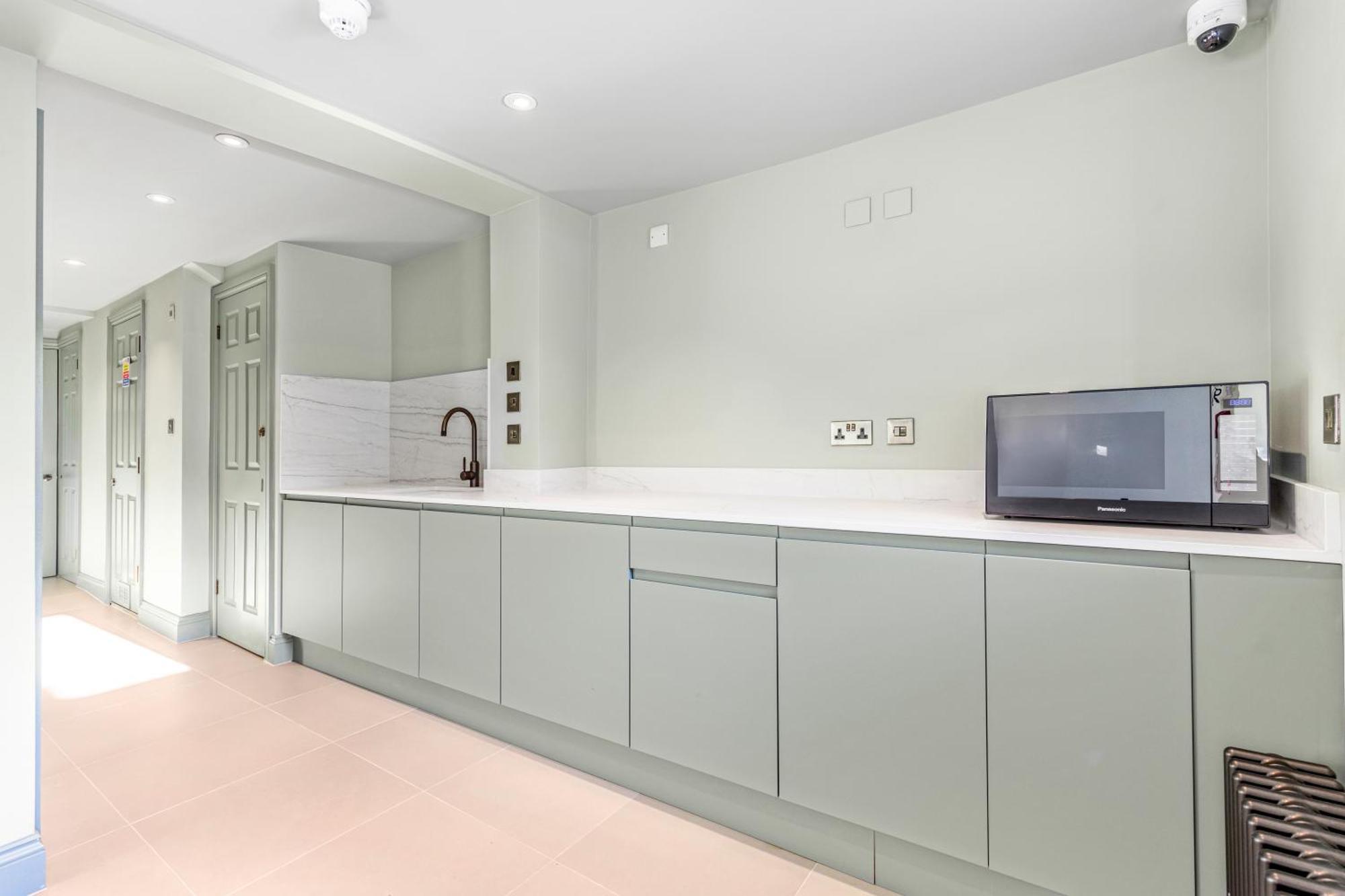 Twin Room with Private External Bathroom