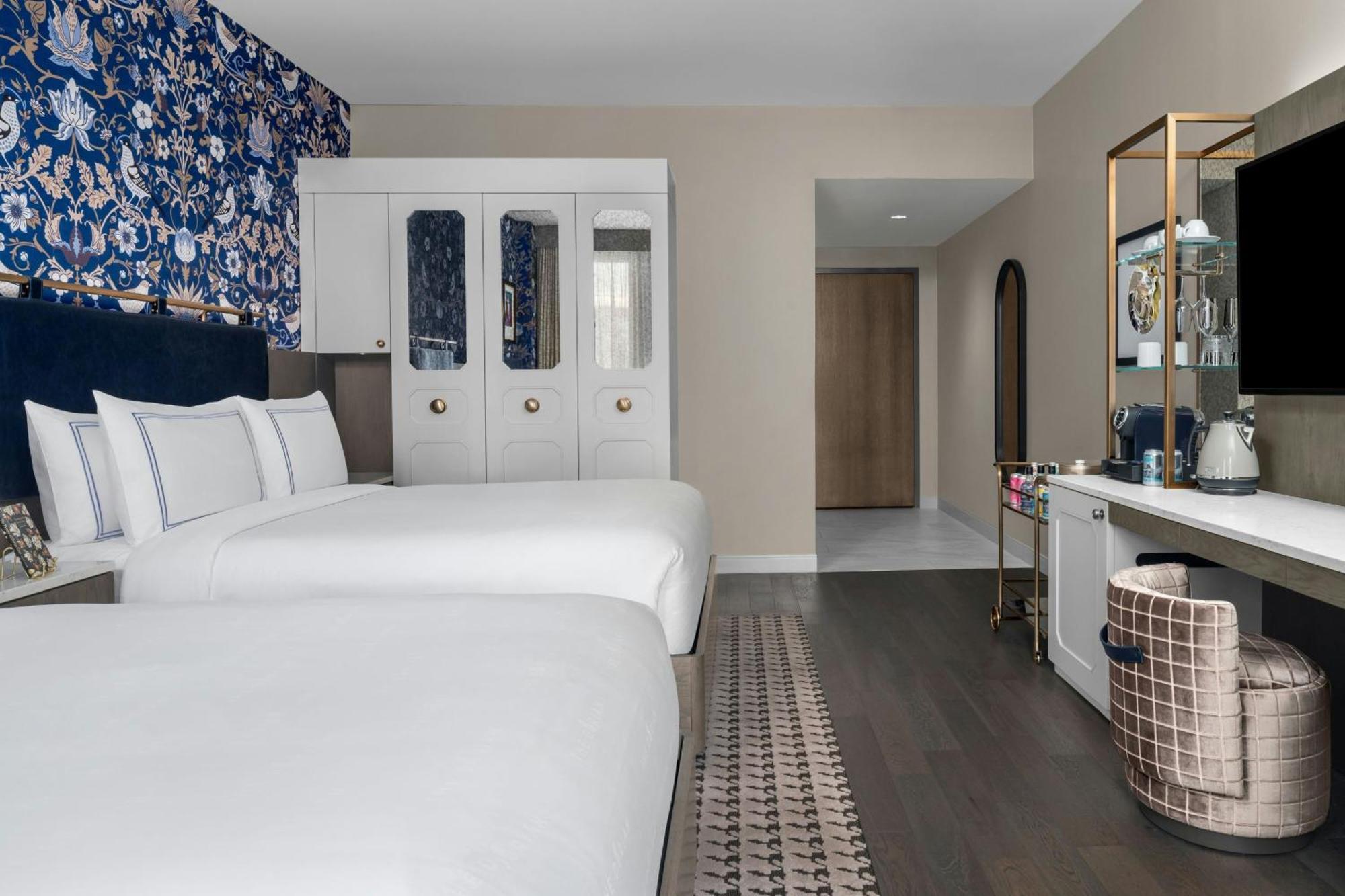 Queen Room with Two Queen Beds,1643238317:JPEG