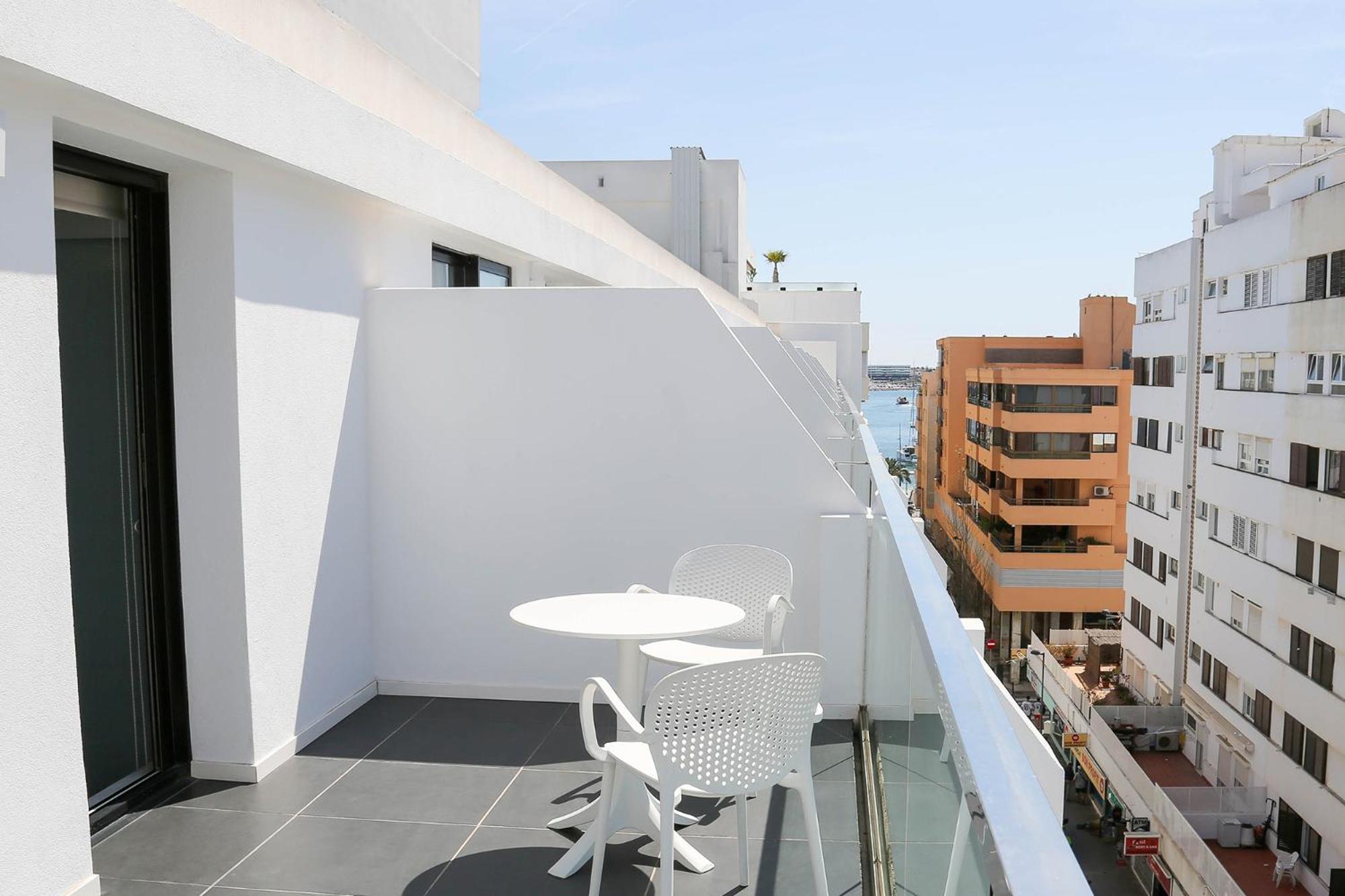 Deluxe Double Room Terrace