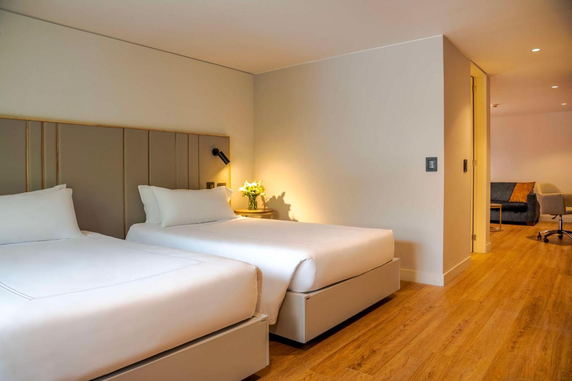 Junior Suite,1643760261:JPEG