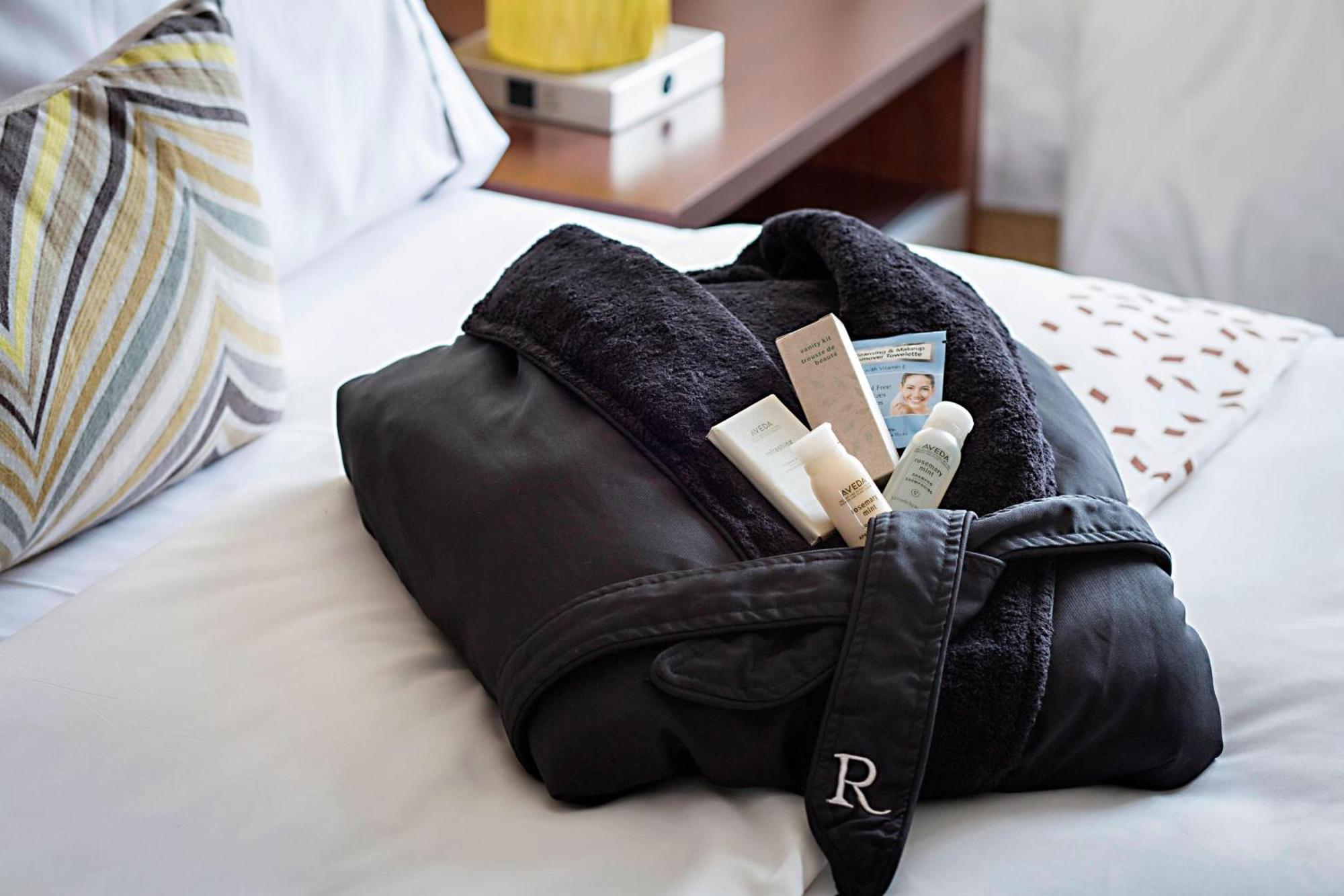 Concierge level, Guest room, 2 Queen